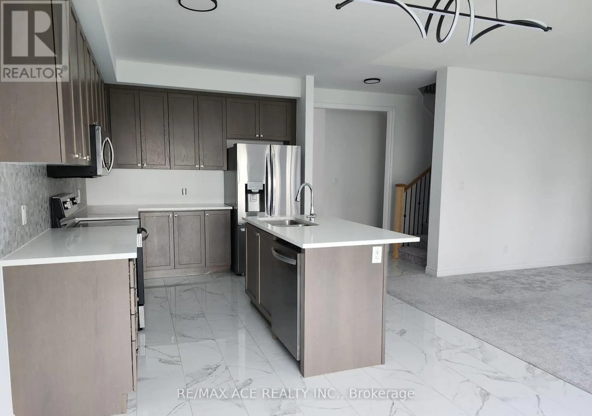976 ANDREW MURDOCH STREET W - Image 6
