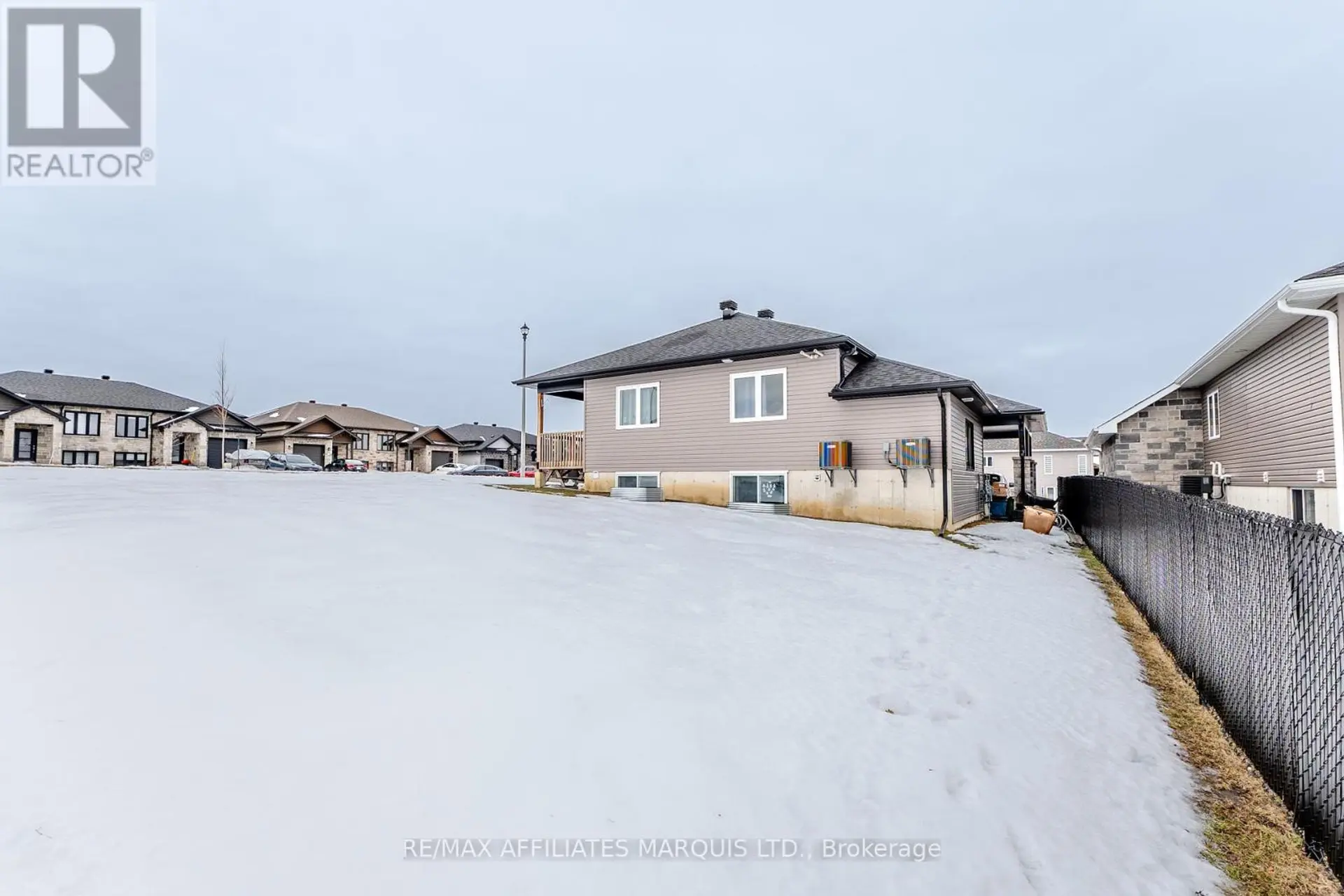 2459 WATSON CRESCENT - Image 6