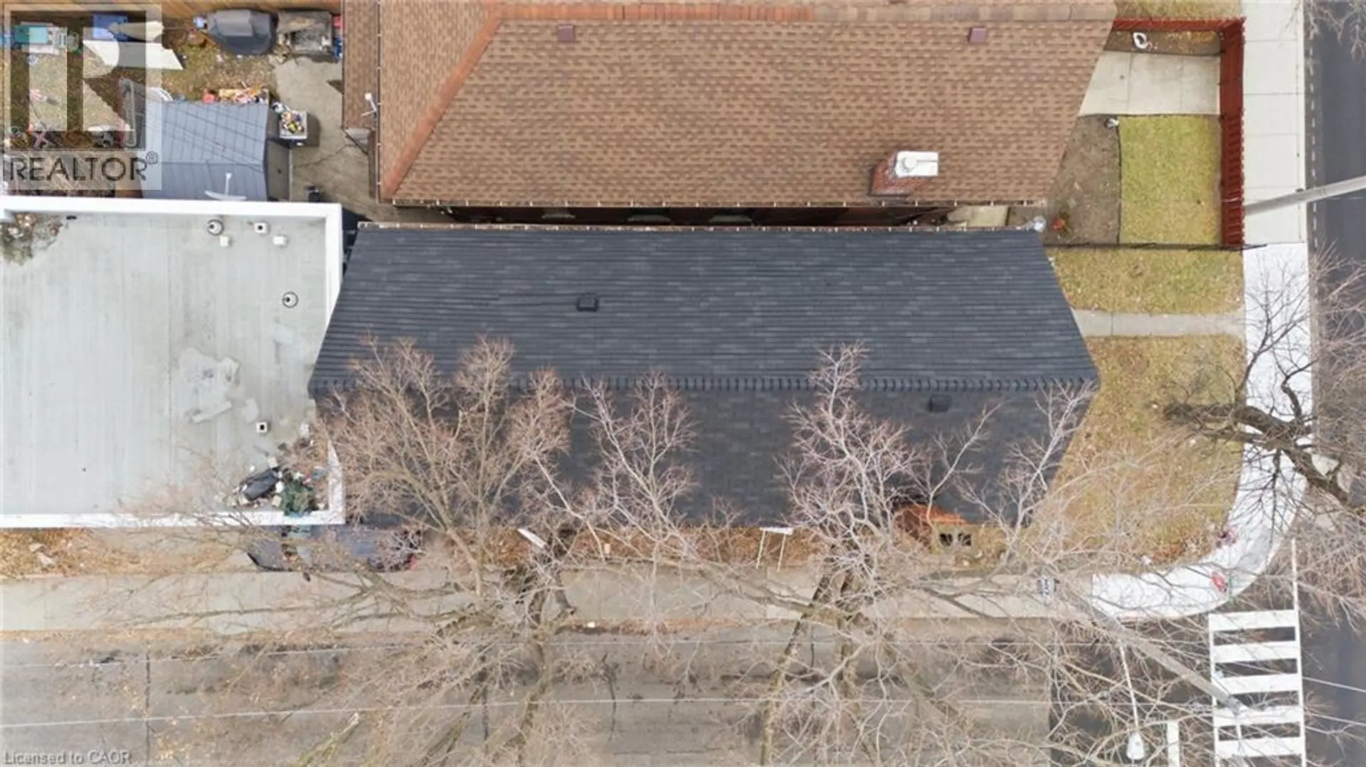 90 SHERMAN AVENUE - Image 11