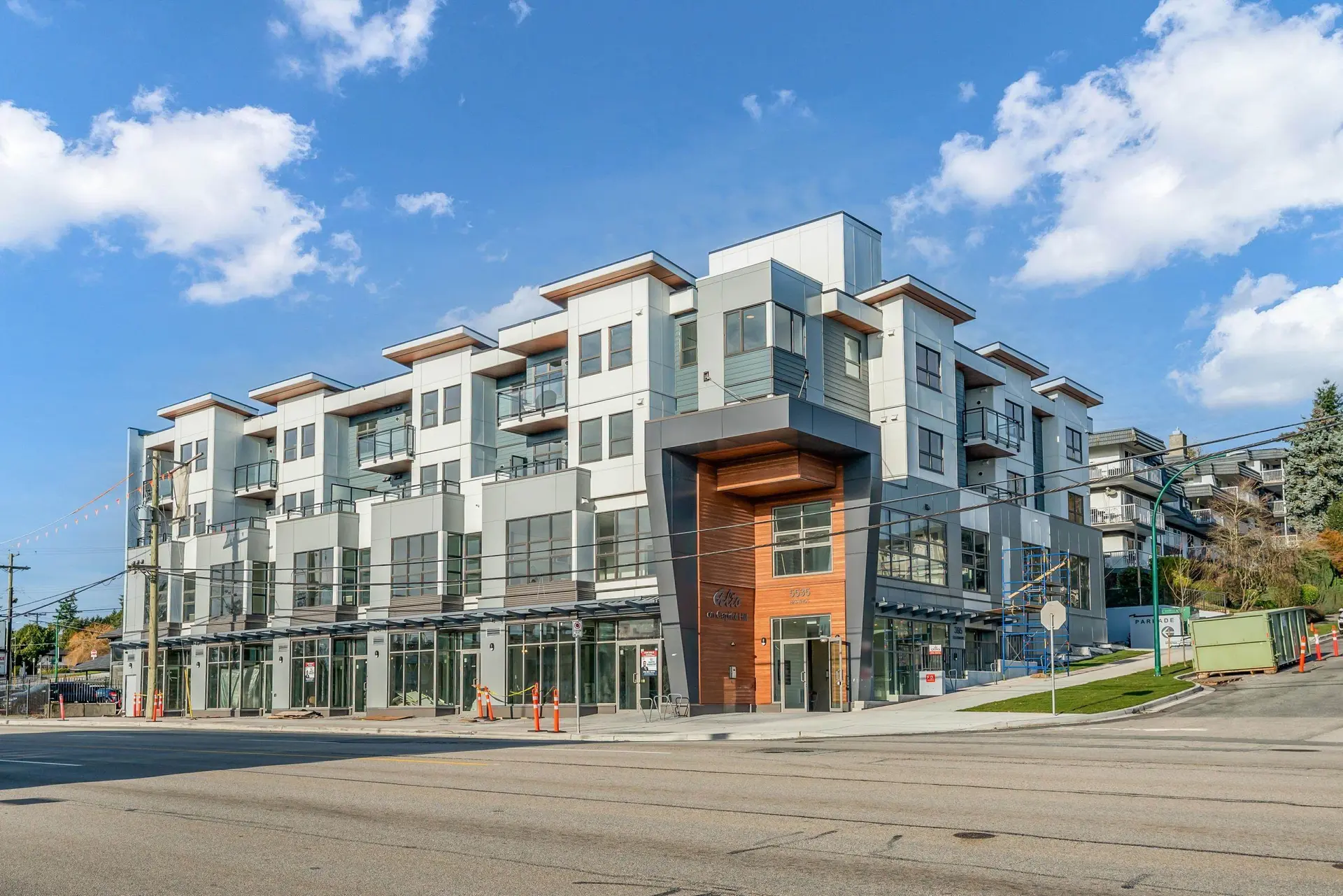 #405 5535 Hastings Street - Image 2