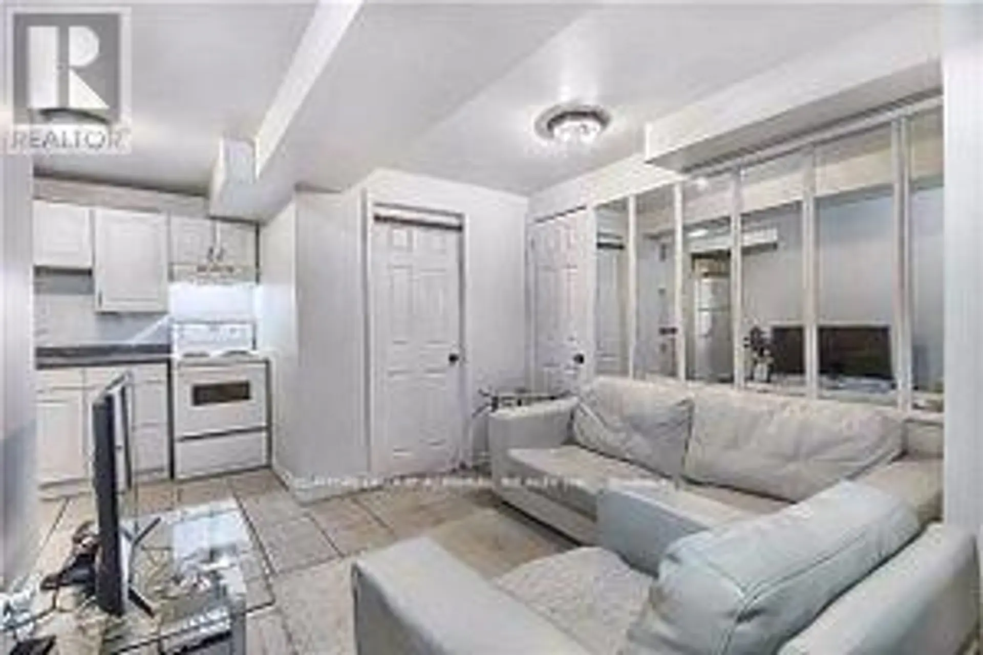 47 RIVIERA DRIVE - Image 16