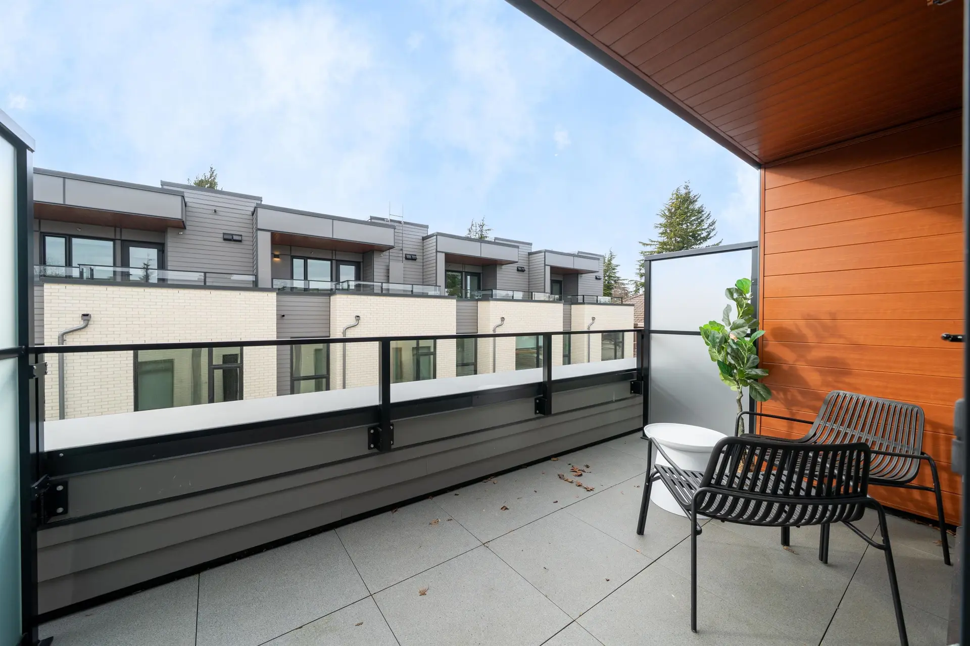 #15 6778 Oak Street - Image 13