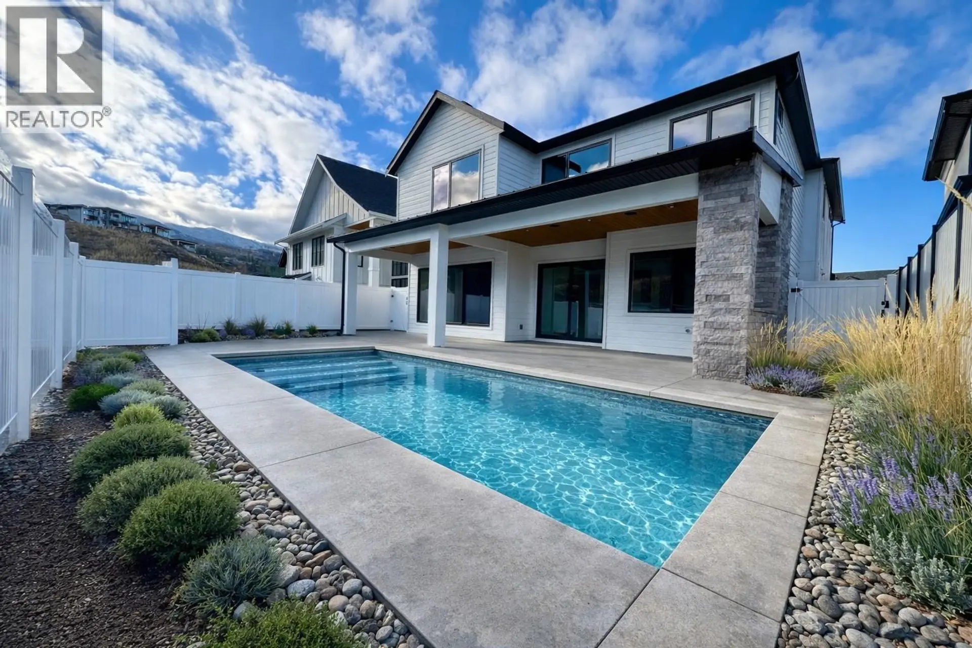 Property at 5533 Foothill Court, Kelowna, BC