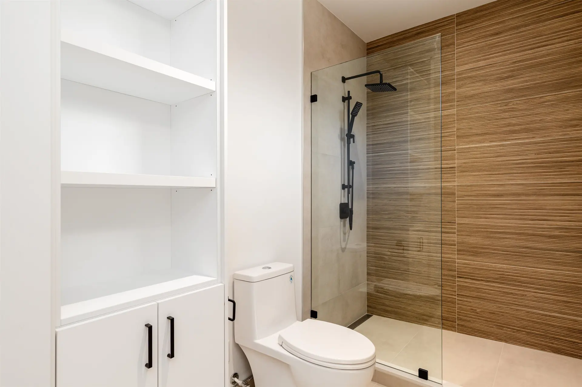 #20 2077 Garibaldi Way - Image 7