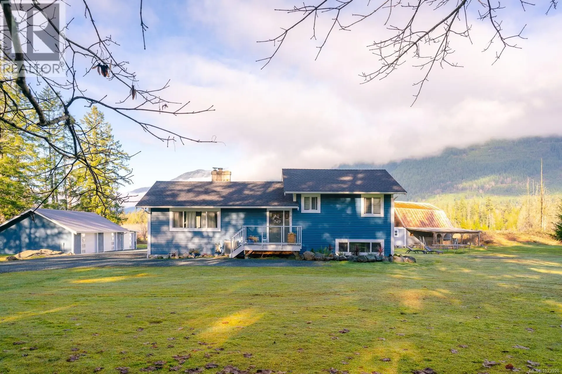 Property at 7801-7807 Beaver Creek Rd, Port Alberni, BC