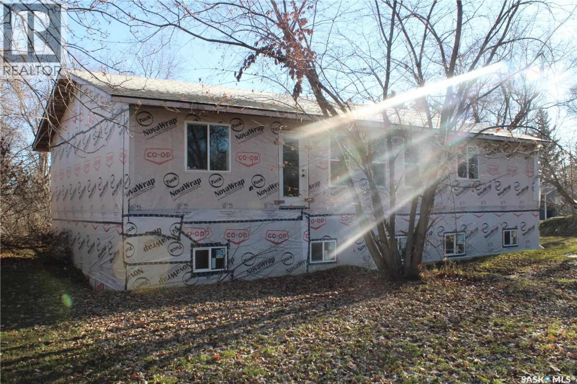 78 1st STREET SW - Image 13