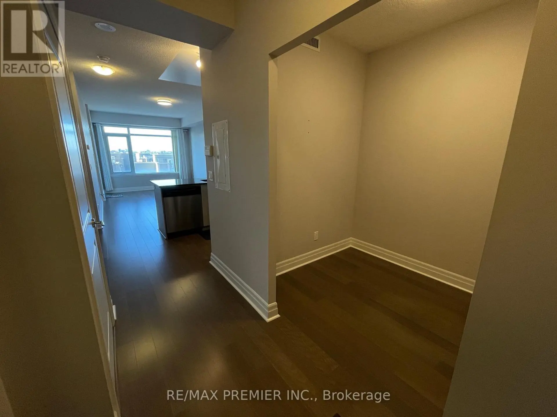 #506 8110 BIRCHMOUNT ROAD - Image 5