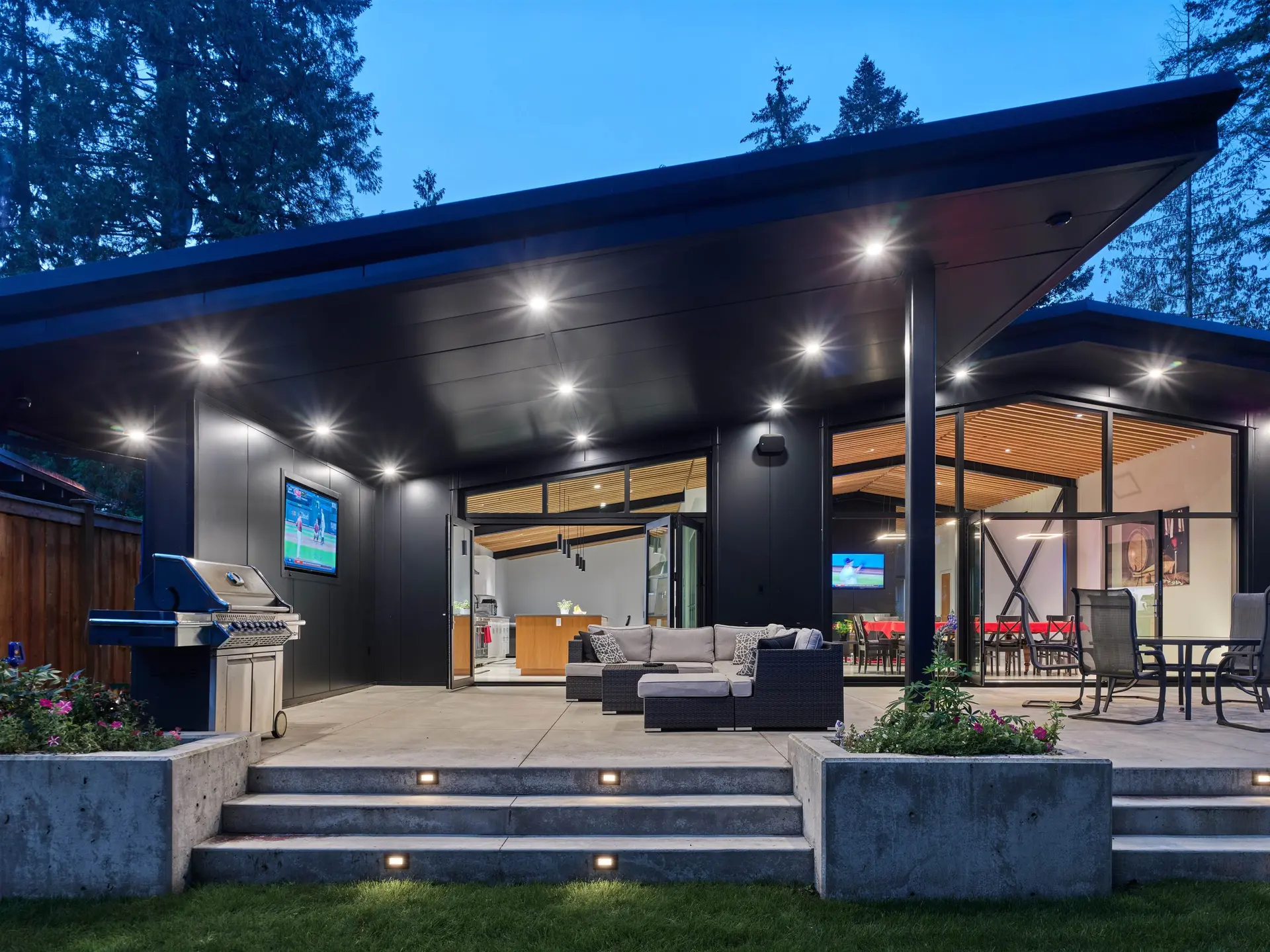 2409 Windridge Drive - Image 2