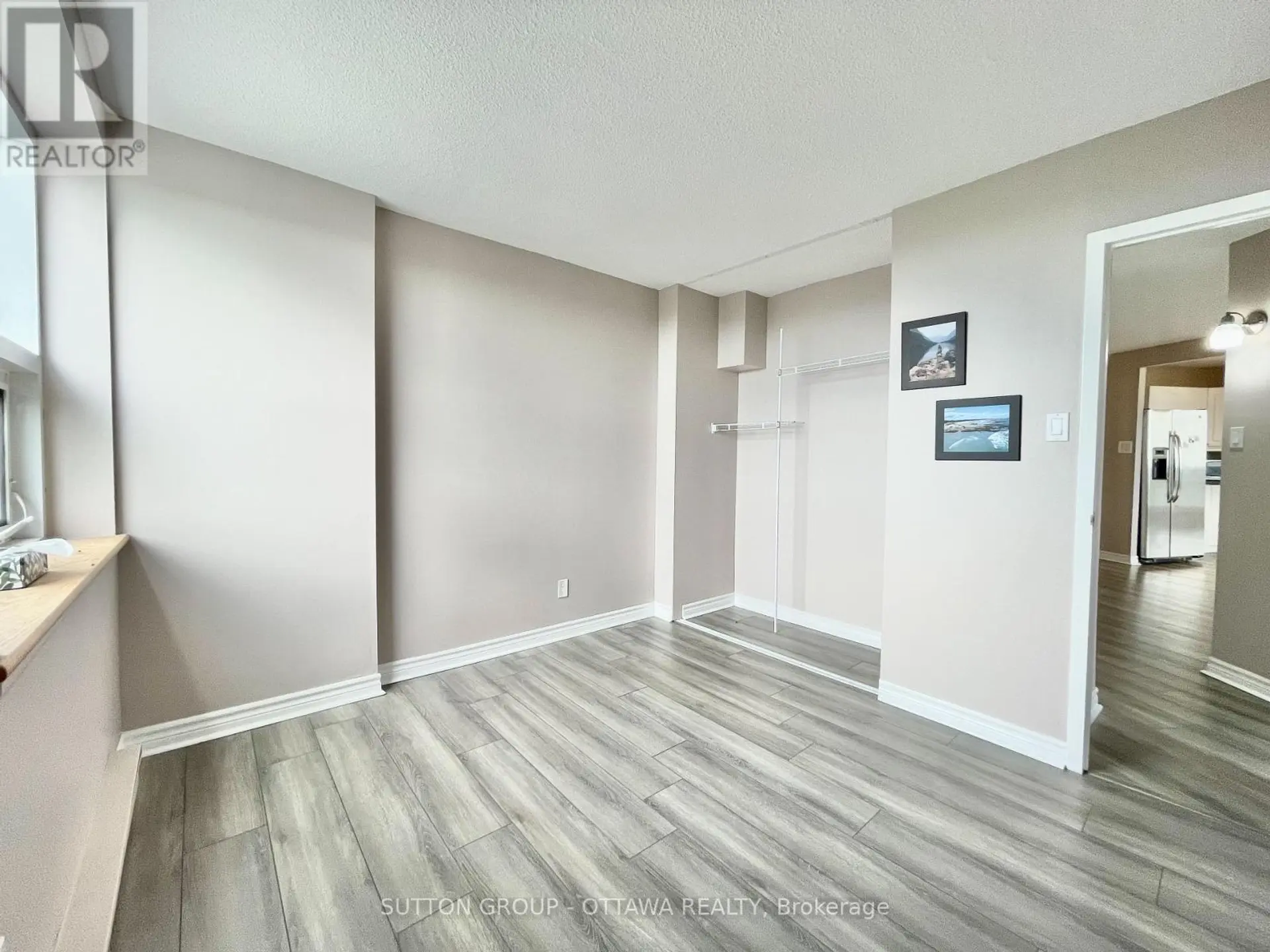 #1908 900 DYNES ROAD - Image 11