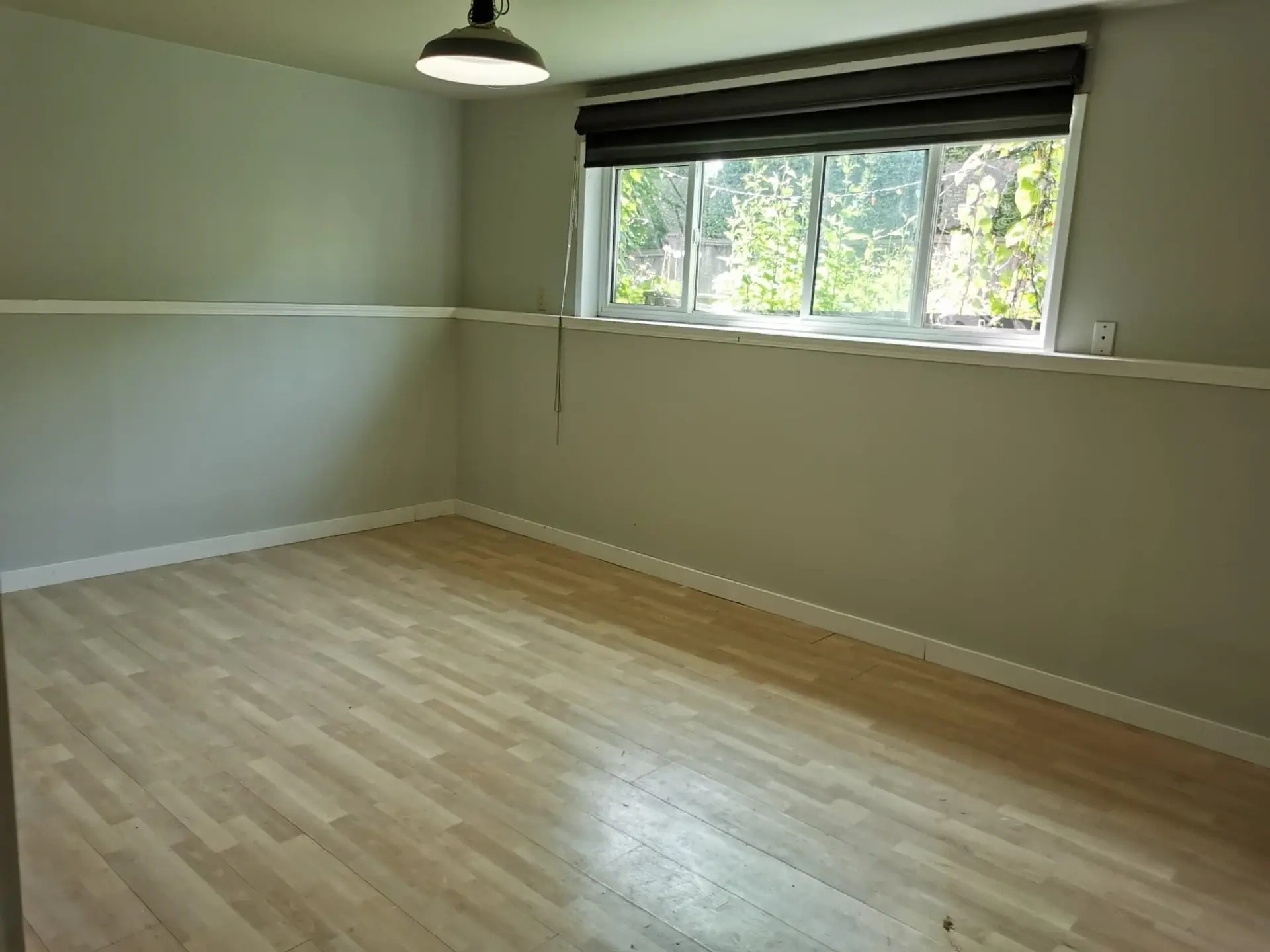 33025 14 Avenue - Image 5