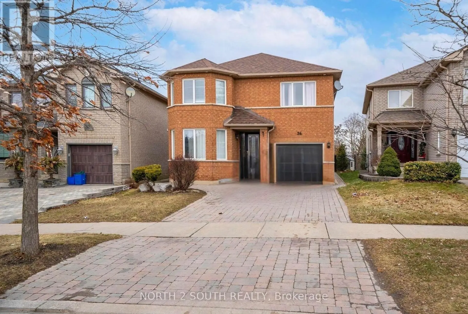 34 ROYALPARK WAY - Image 1