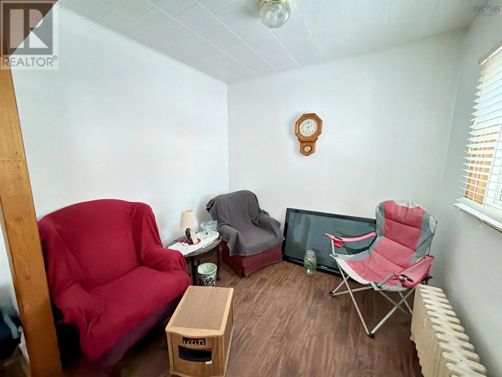 385 GIBBON STREET - Image 4