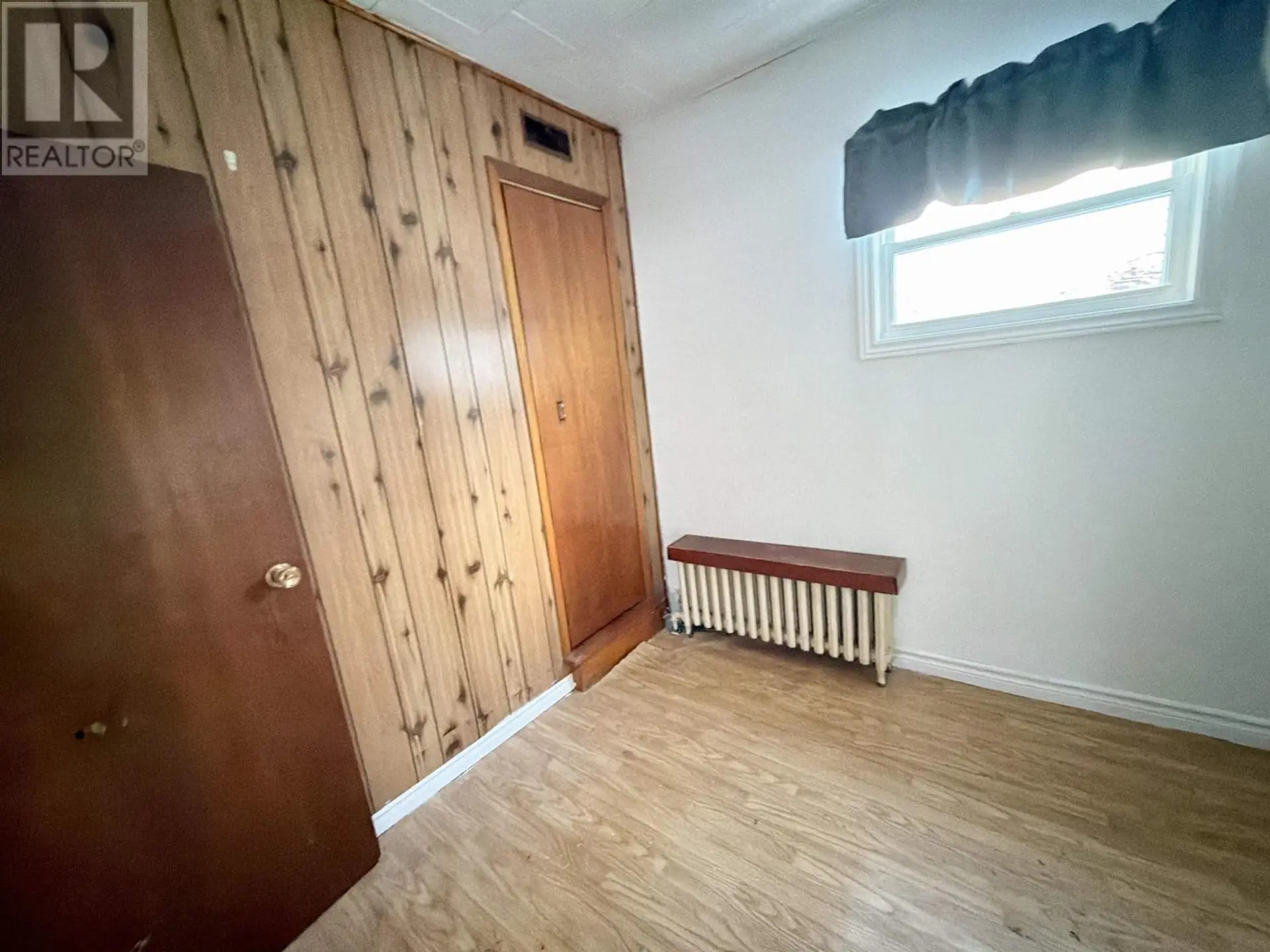 385 GIBBON STREET - Image 8