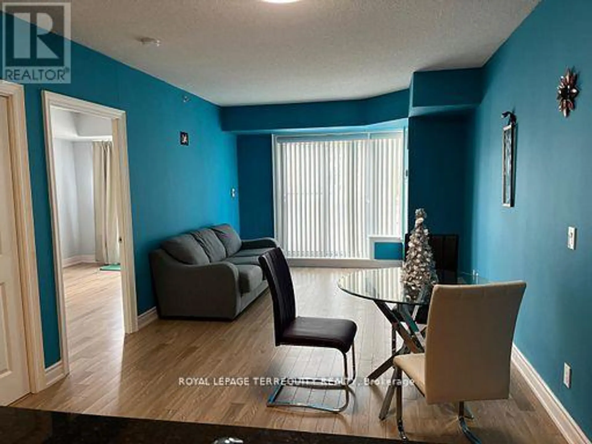 #234 701 SHEPPARD AVENUE W - Image 8