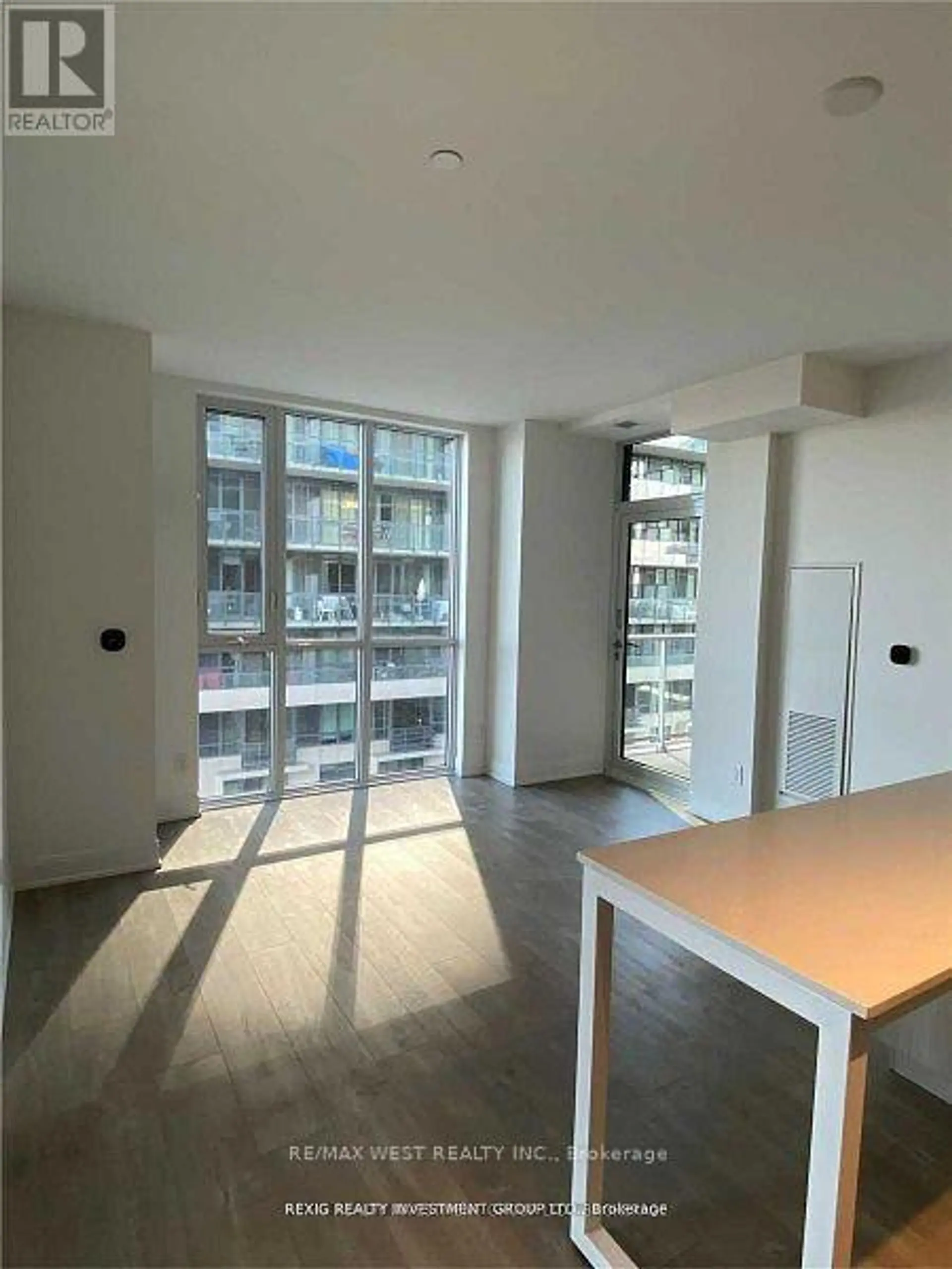 #404 70 ANNIE CRAIG DRIVE - Image 7