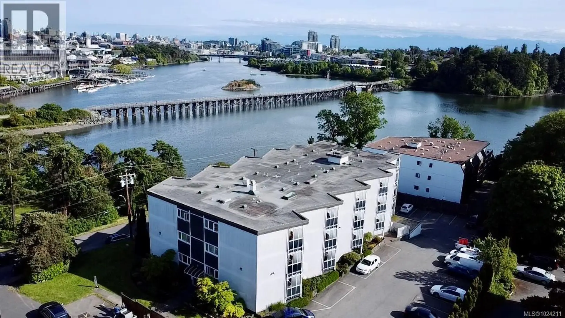 Property at #359 2930 Washington Ave, Victoria, BC