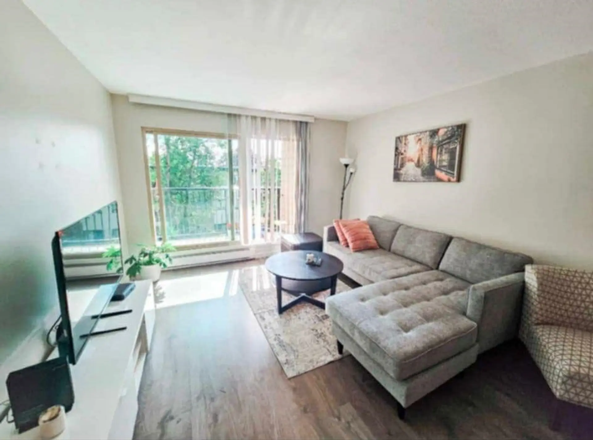 Property at #206 10438 148 Street, Surrey, BC