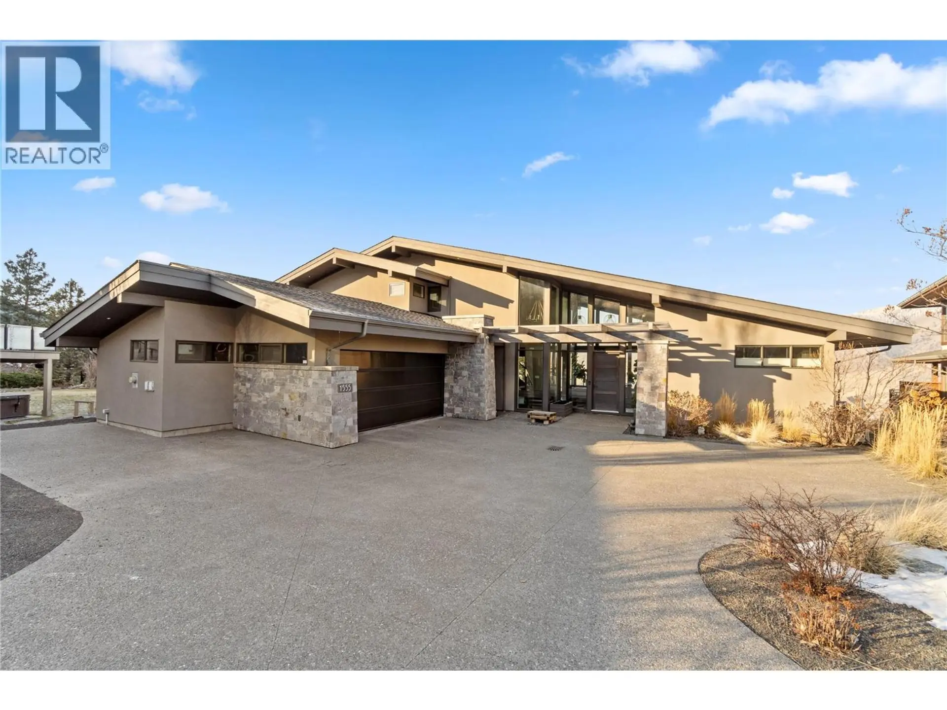 Property at 1555 KICKING HORSE Way, Kamloops, BC
