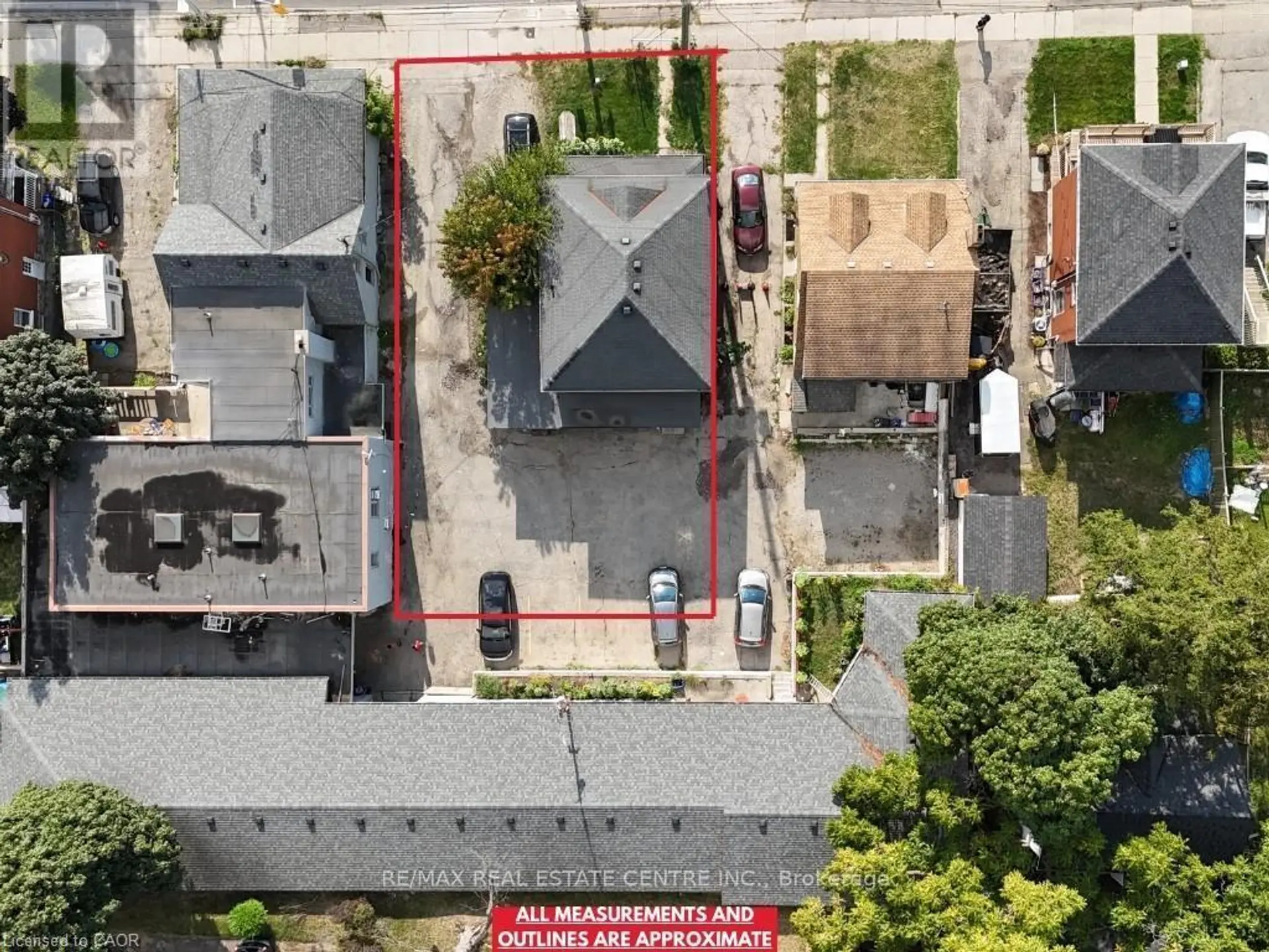 229 WATER STREET N - Image 1