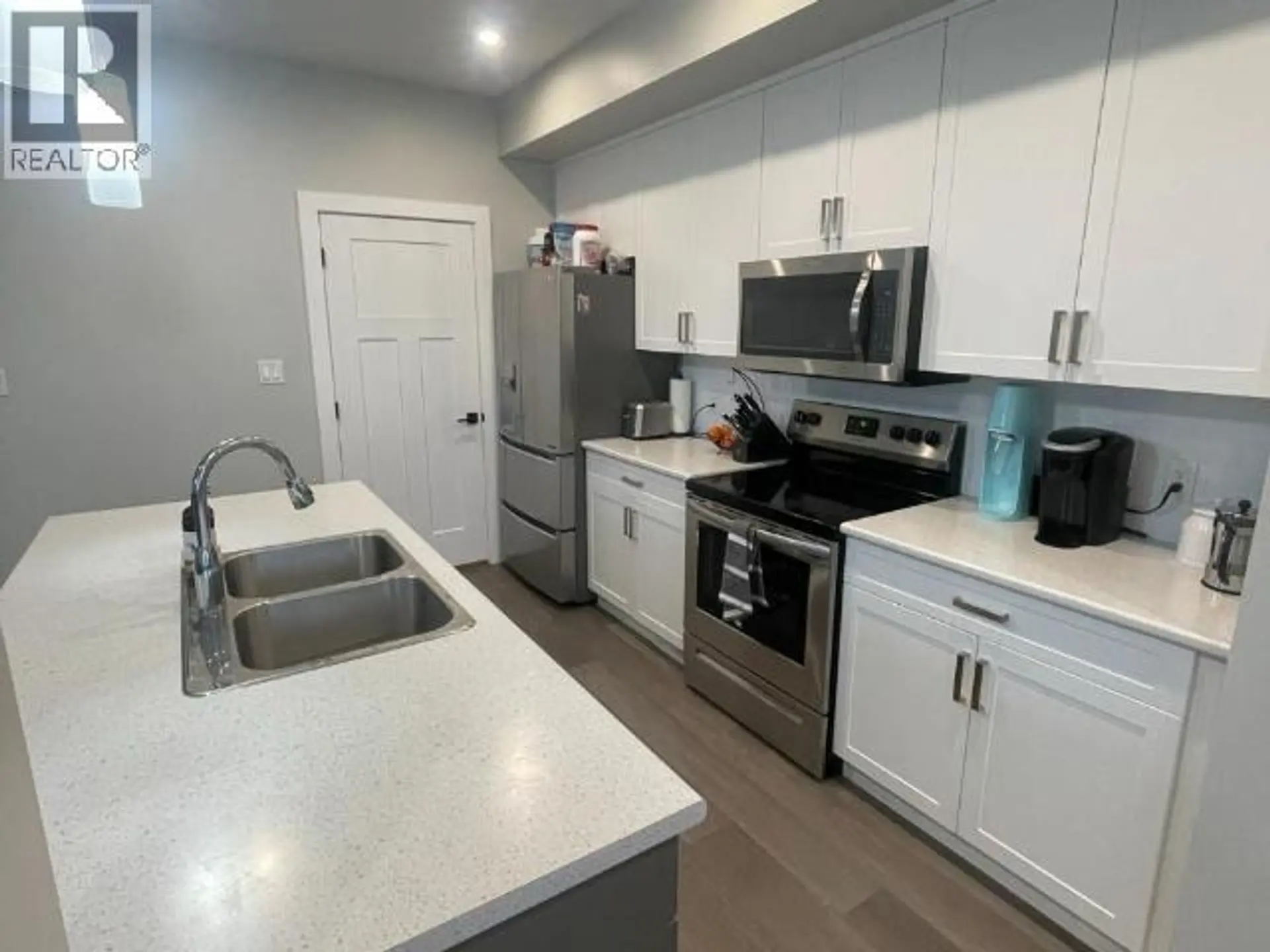 1611 PHILLIPS Street - Image 3