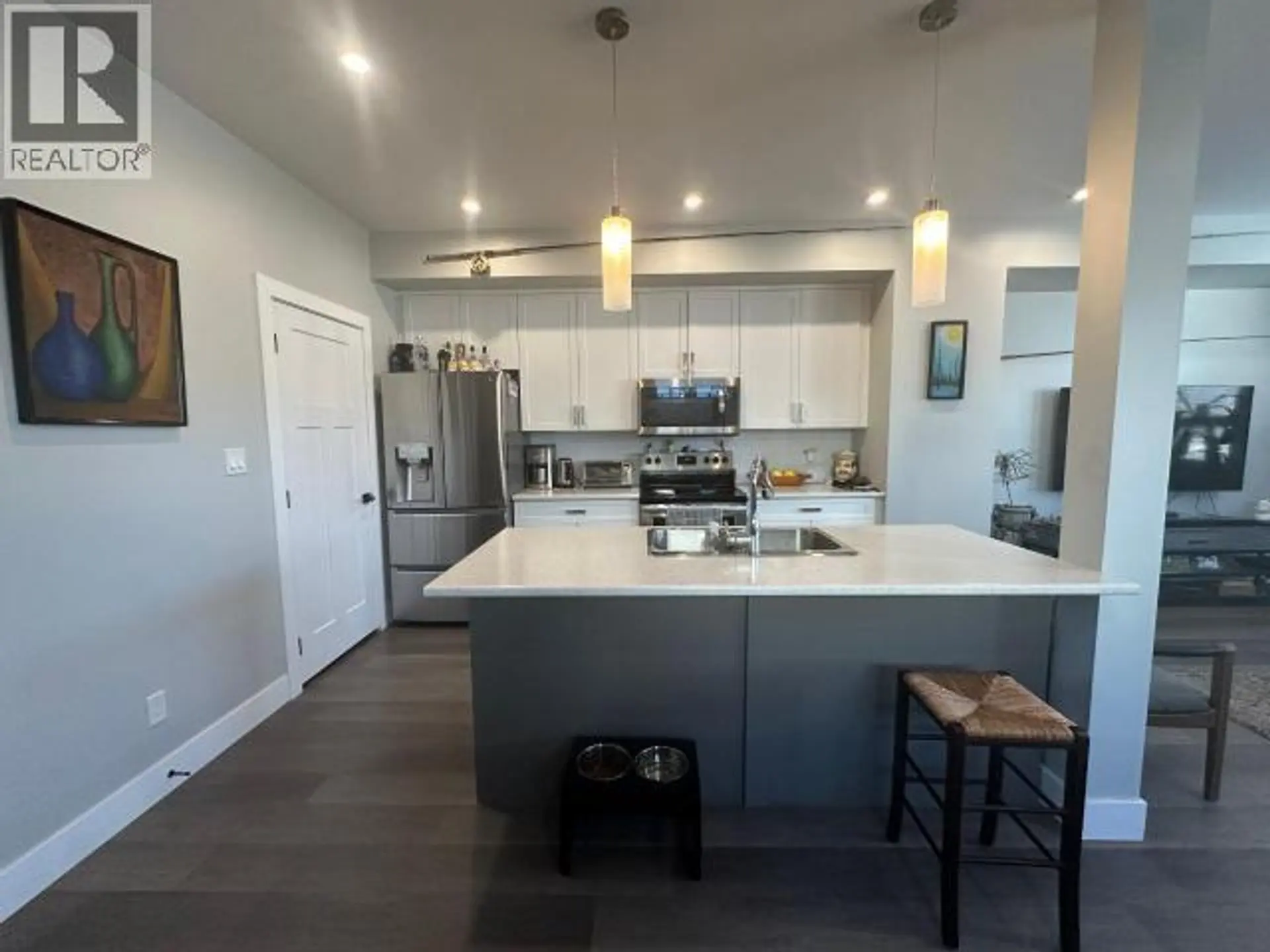 1611 PHILLIPS Street - Image 2