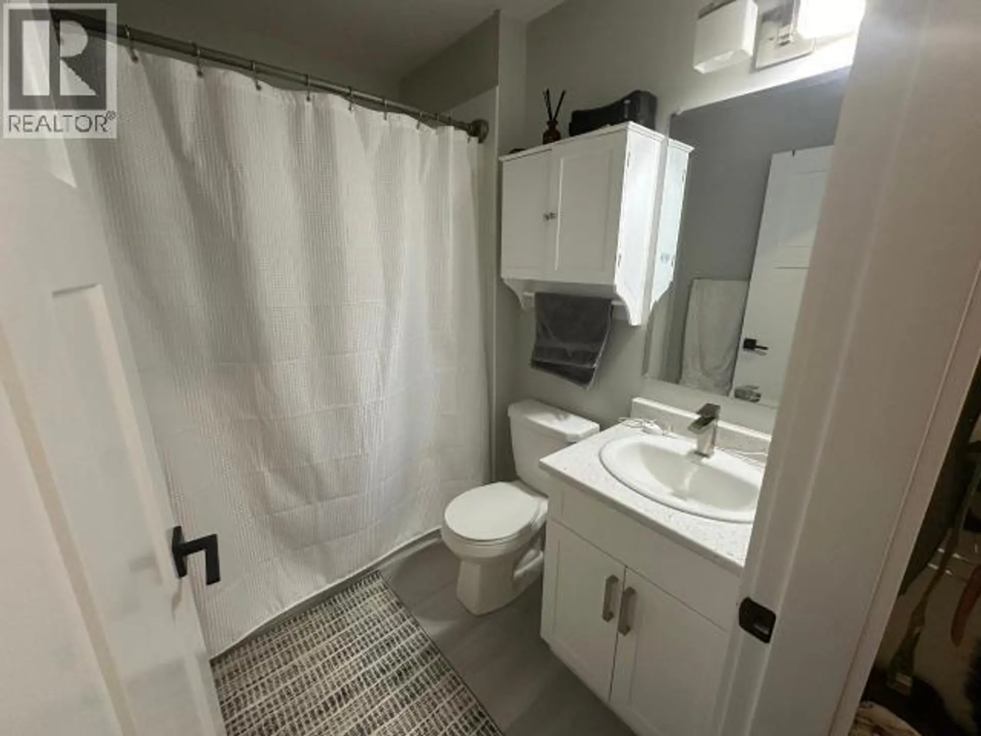 1611 PHILLIPS Street - Image 10