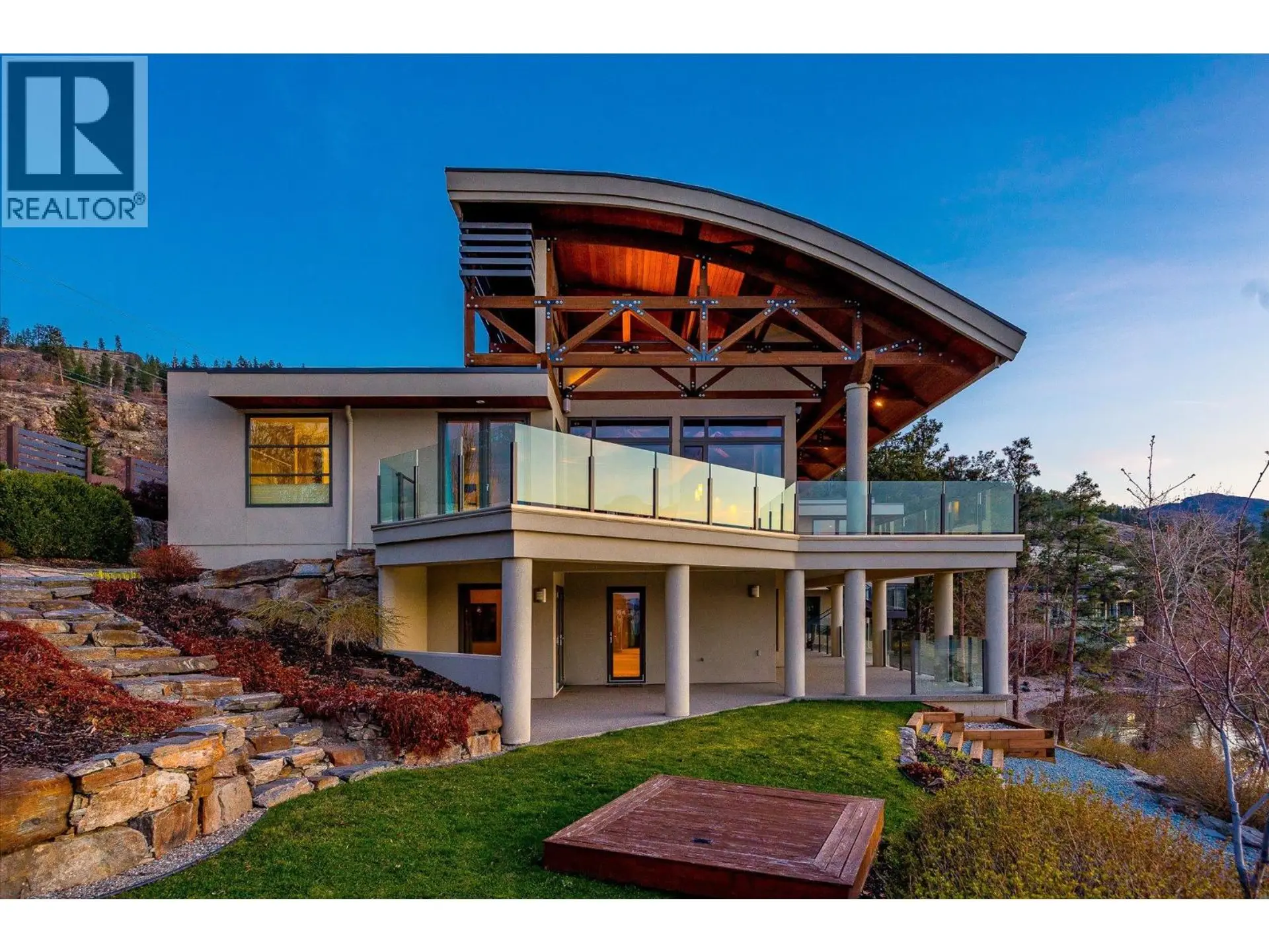 Property at 5560 Lakeshore Road, Kelowna, BC