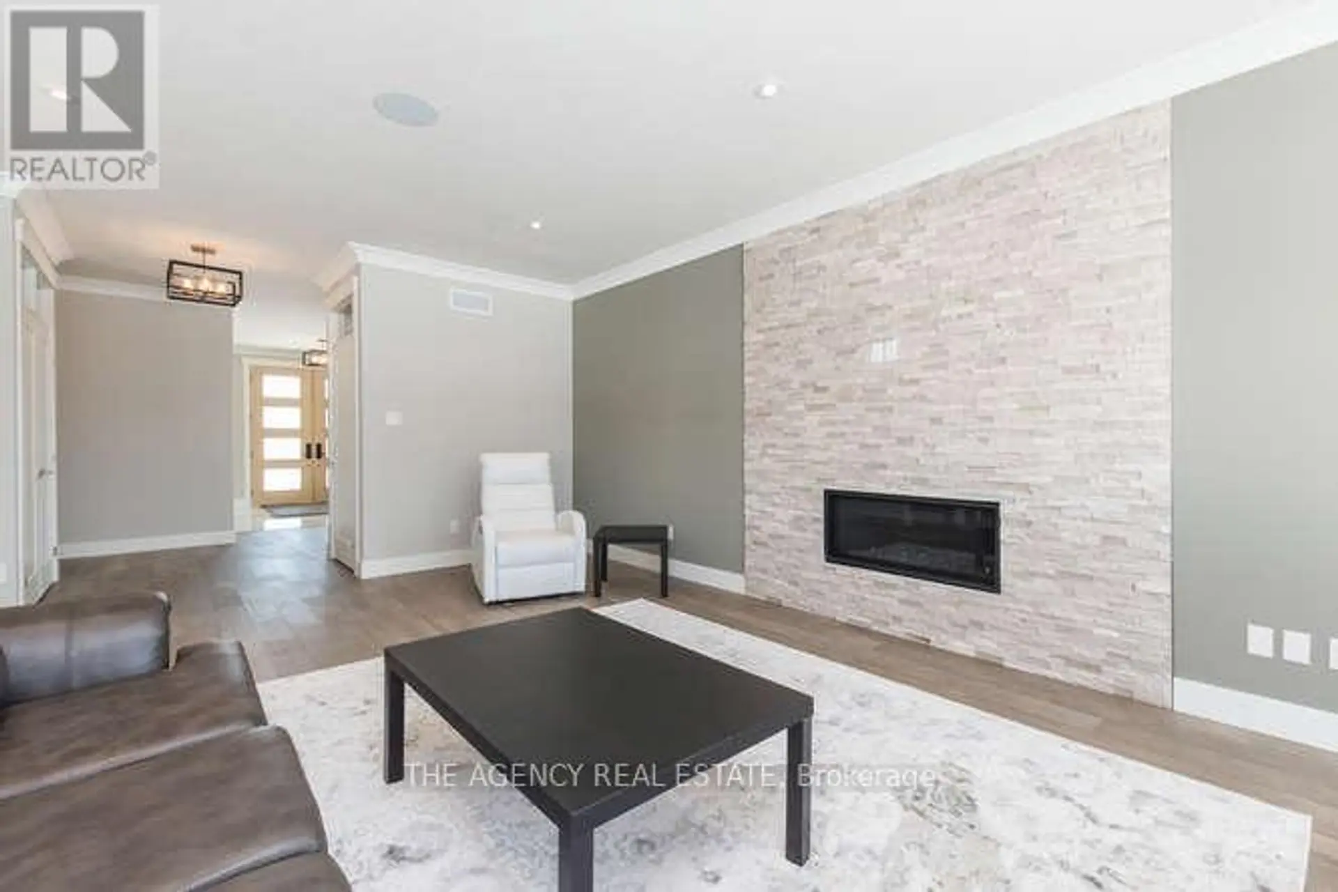 3126 REGIMENT ROAD W - Image 2