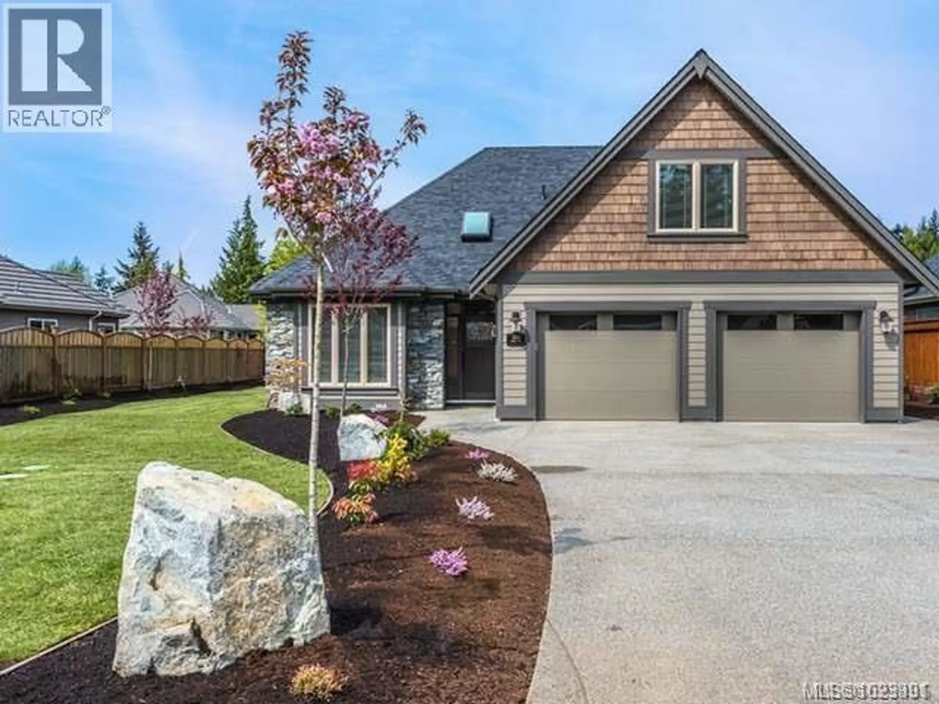 Property at 912 Ridgeline Blvd, Parksville, BC