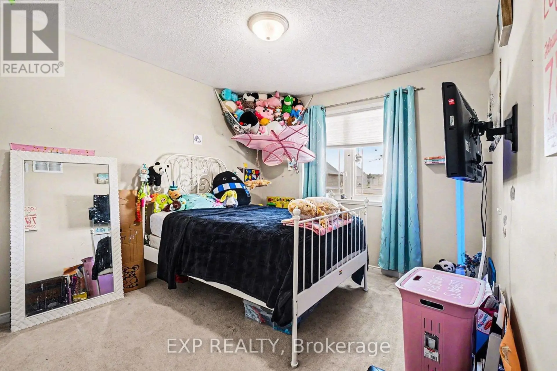 735 REGIMENT AVENUE - Image 14