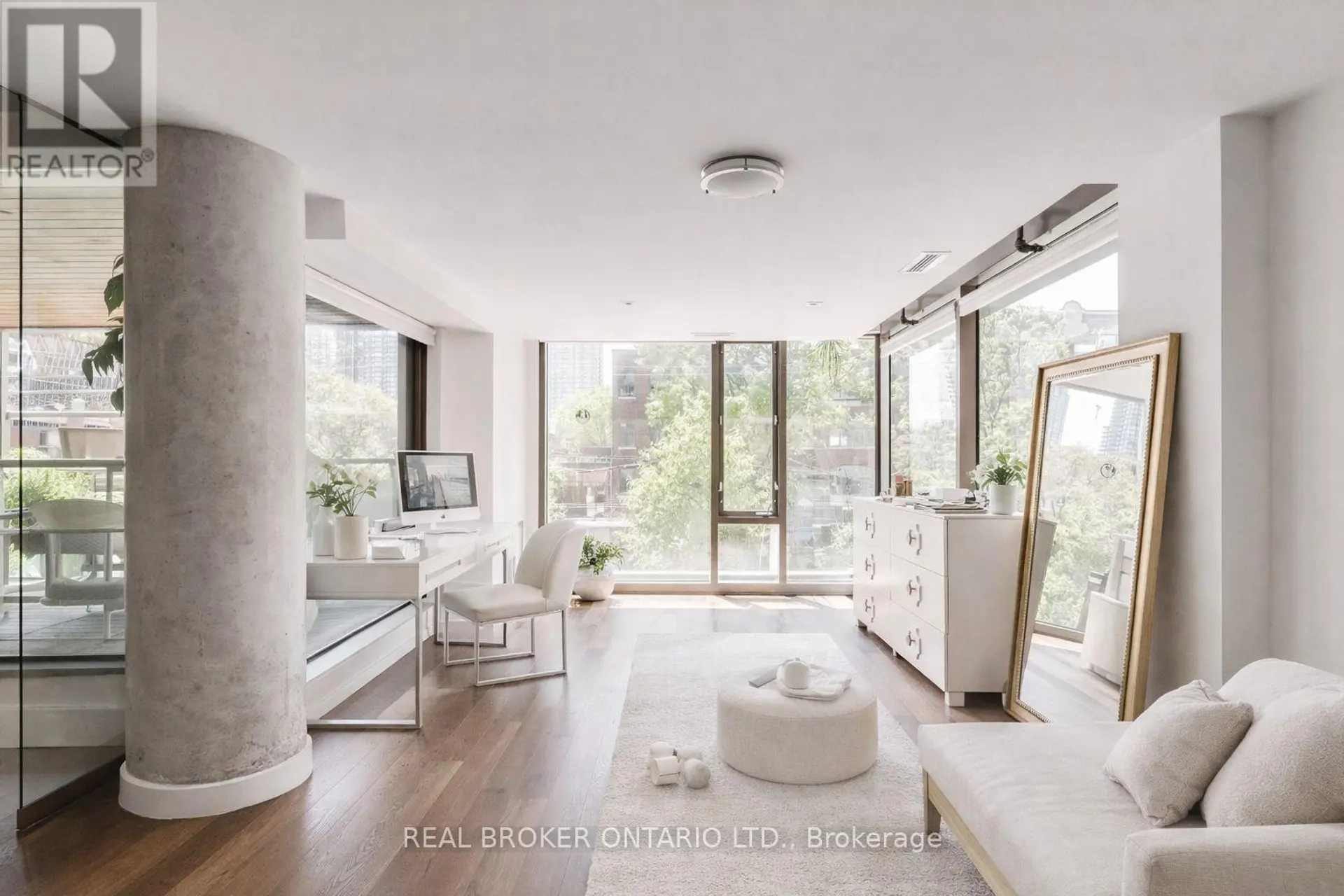 #201 500 WELLINGTON STREET W - Image 8