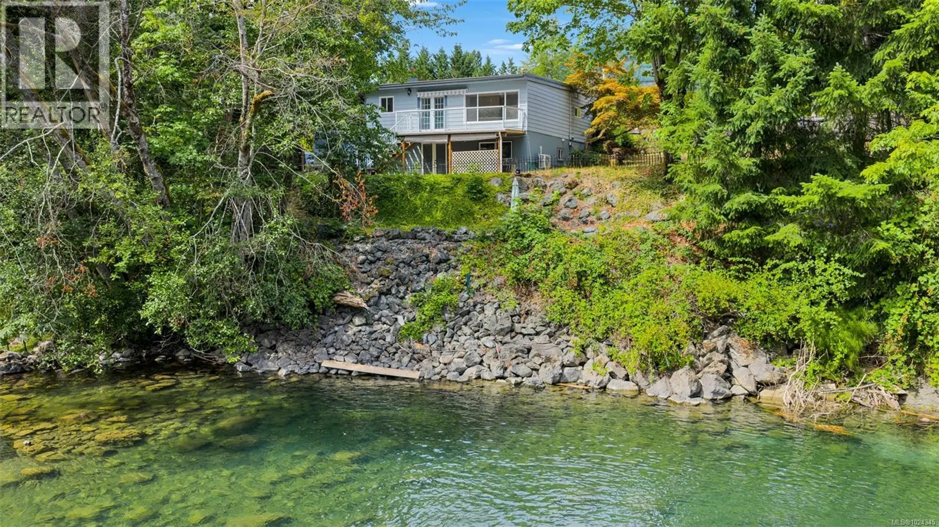 Property at 160 Cowichan Lake Rd, Lake Cowichan, BC