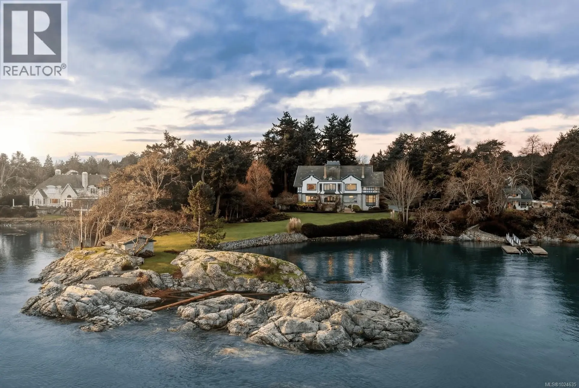 Property at 3175 Beach Dr, Oak Bay, BC