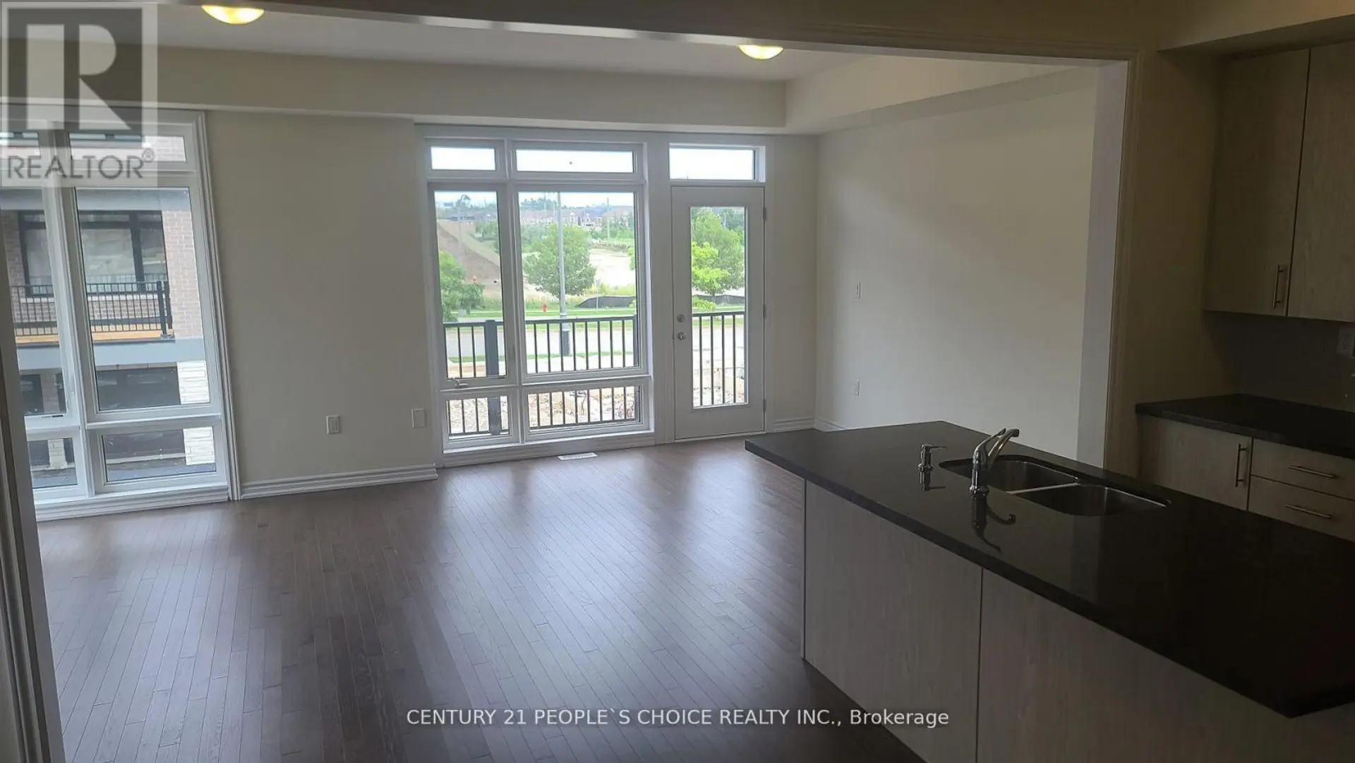 161 BLICK CRESCENT - Image 4