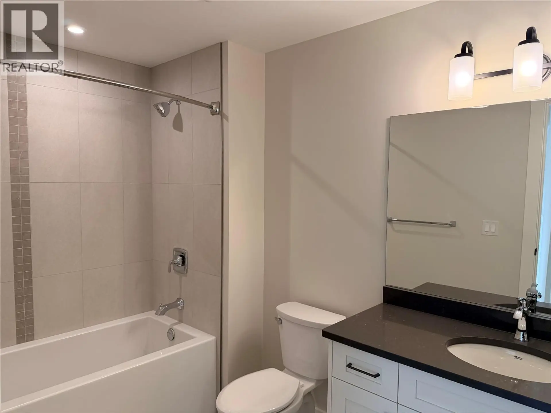 #105 2171 Van Horne Drive - Image 5