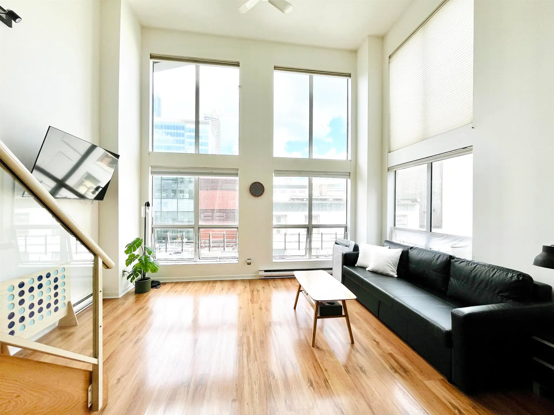 #403 933 Seymour Street - Image 2