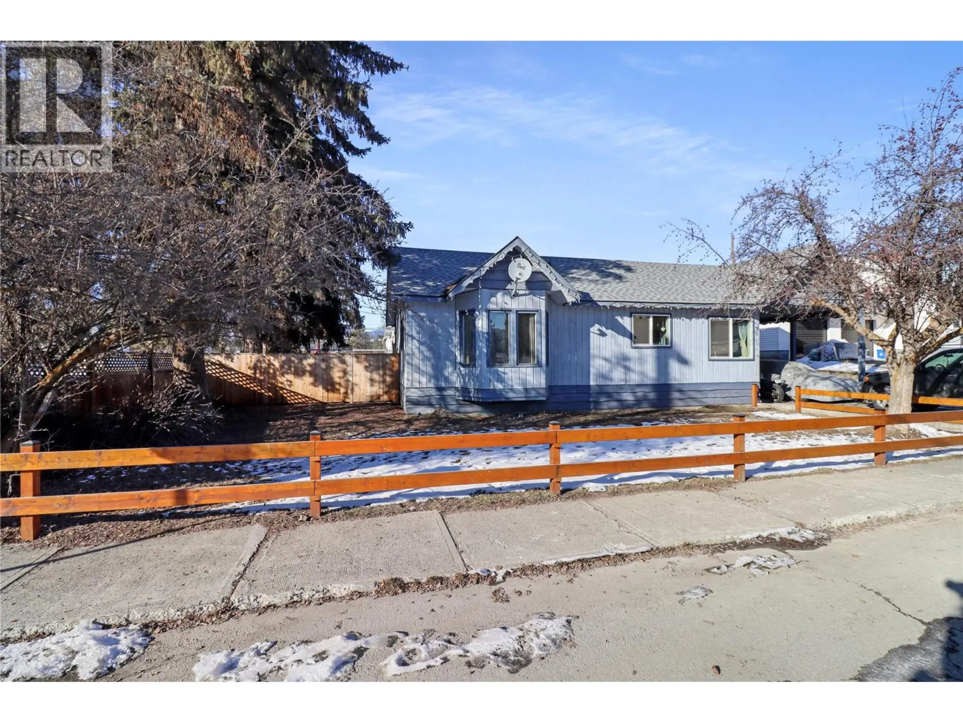 Property at 291 FENCHURCH Avenue, Princeton, BC