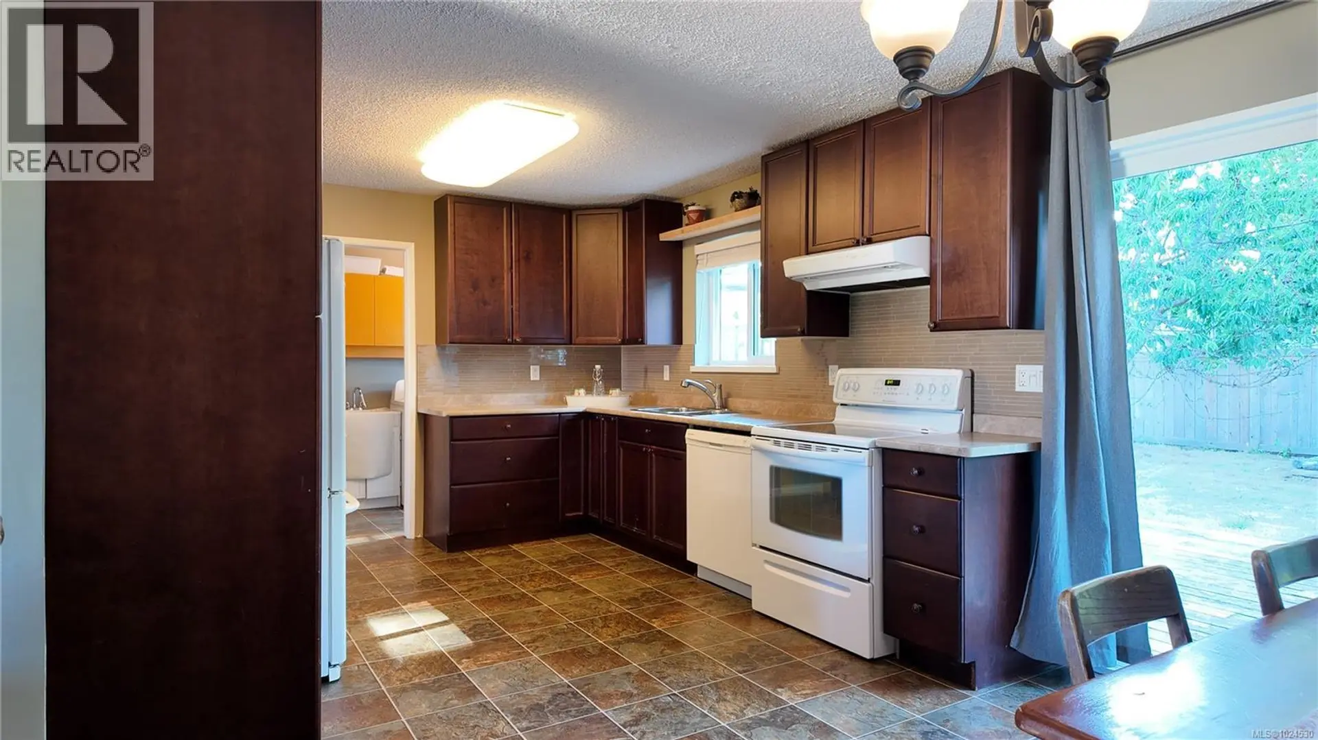 Property at 3000 Country Close, Campbell River, BC