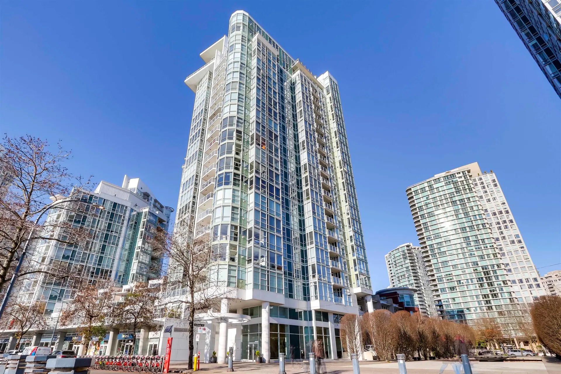 Property at #1807 1077 Marinaside Crescent, Vancouver, BC
