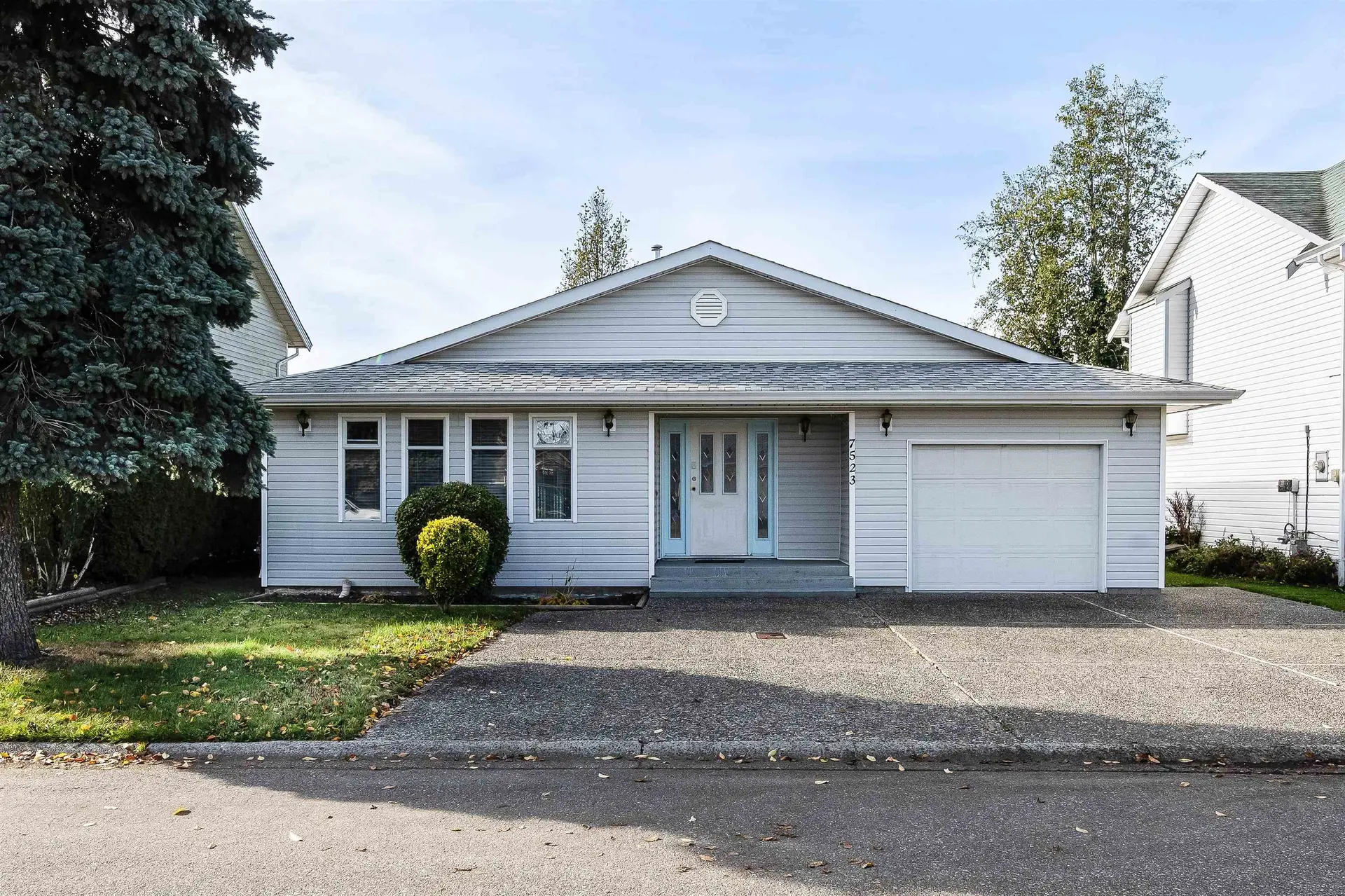 Property at 7523 Garnet Drive, Chilliwack, BC