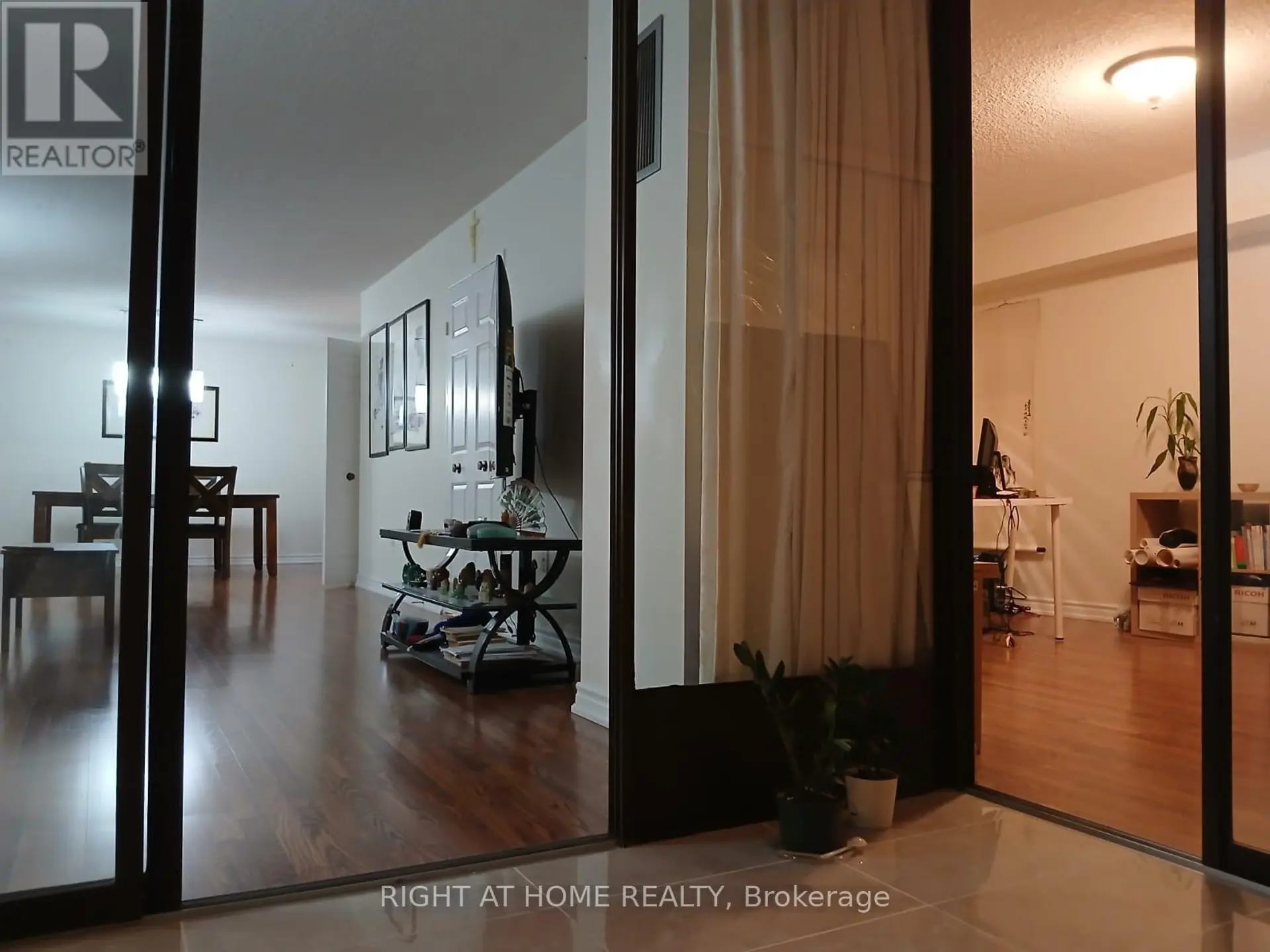 #1901 2330 BRIDLETOWNE CIRCLE - Image 8