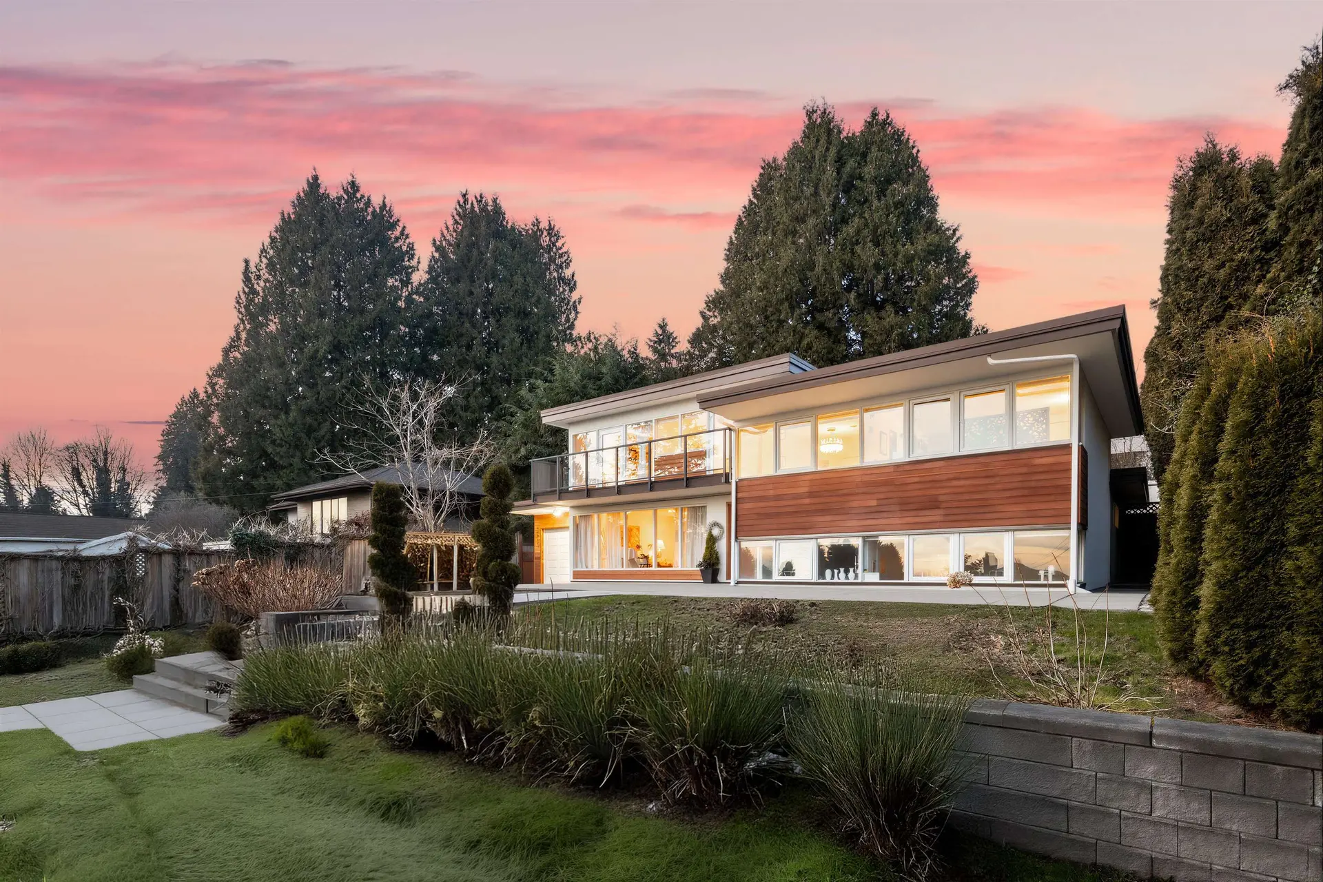 Property at 1555 Lawson Avenue, West Vancouver, BC