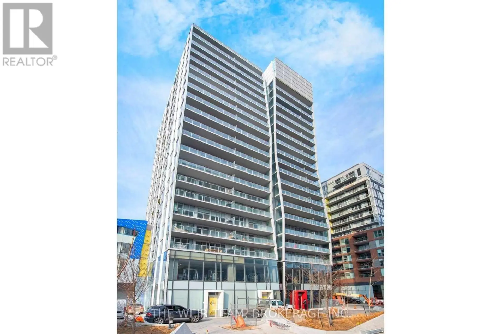 #615 15 BASEBALL PLACE - Image 18