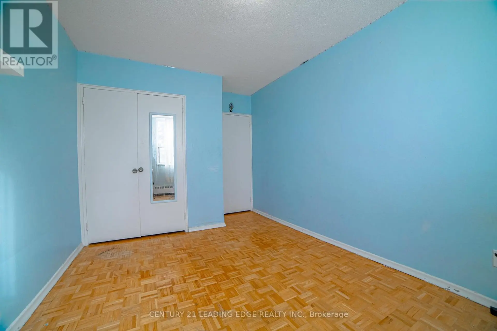 #402 80 GRANDRAVINE DRIVE - Image 14