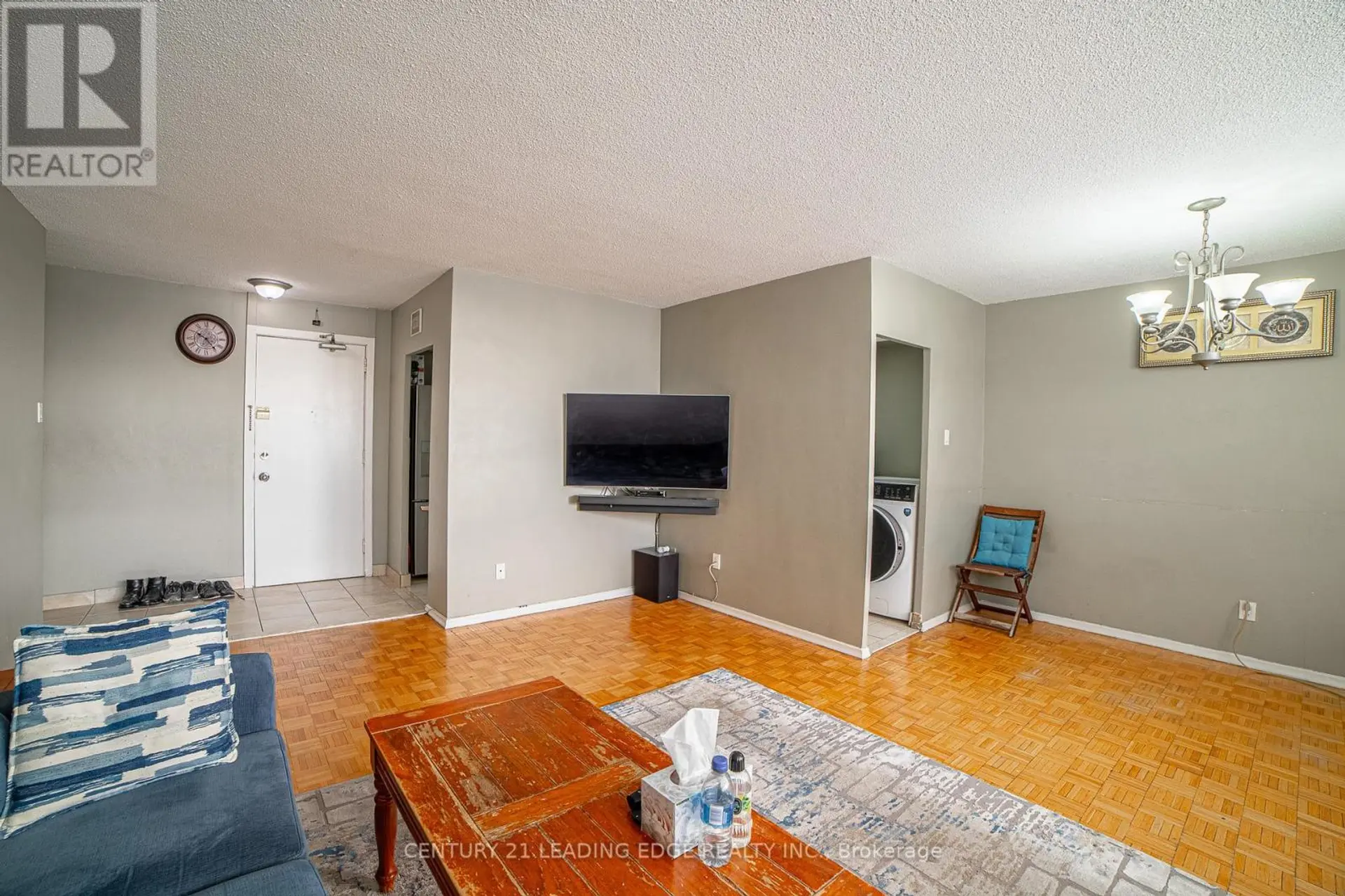 #402 80 GRANDRAVINE DRIVE - Image 5