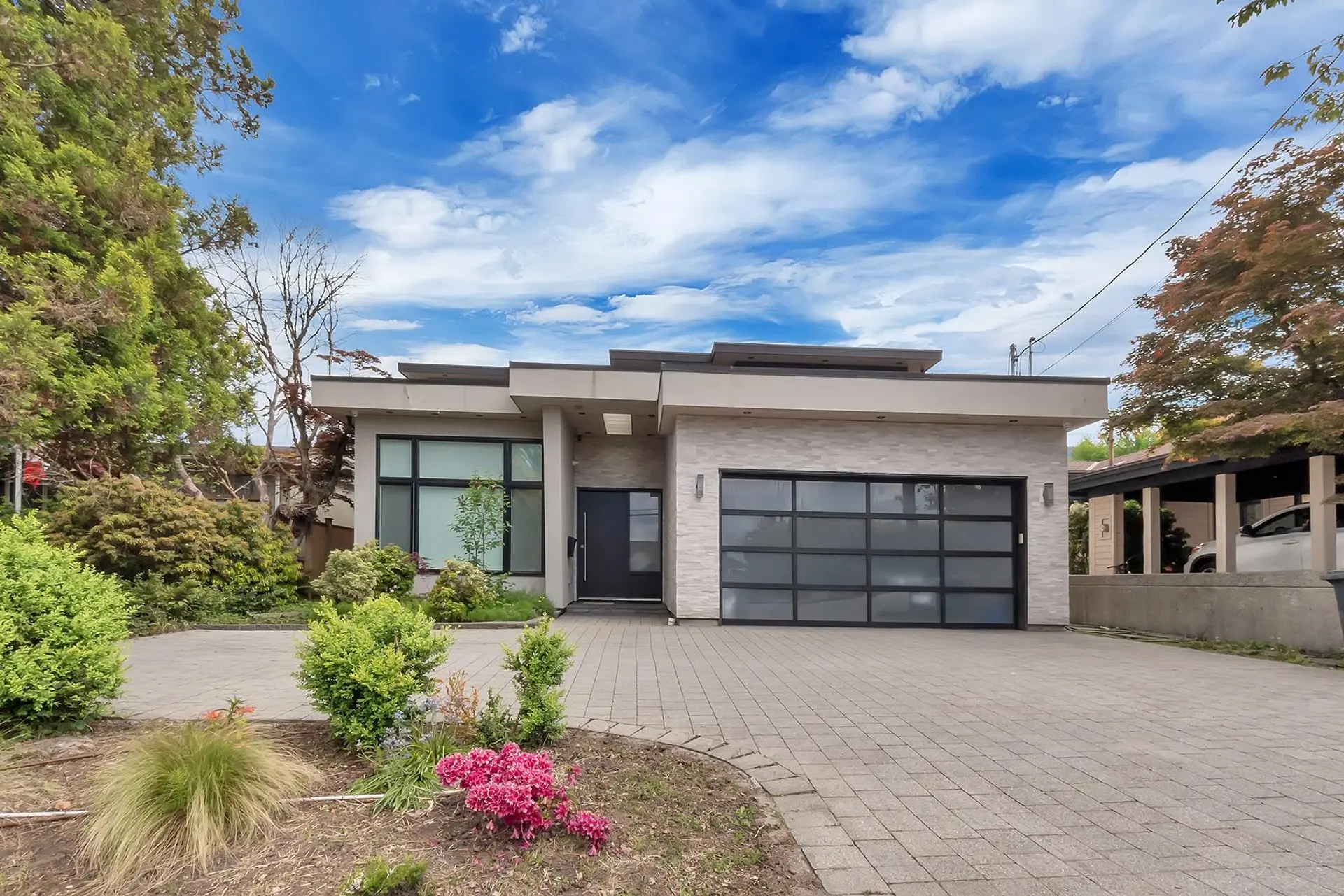 Property at 440 W Queens Road, North Vancouver, BC