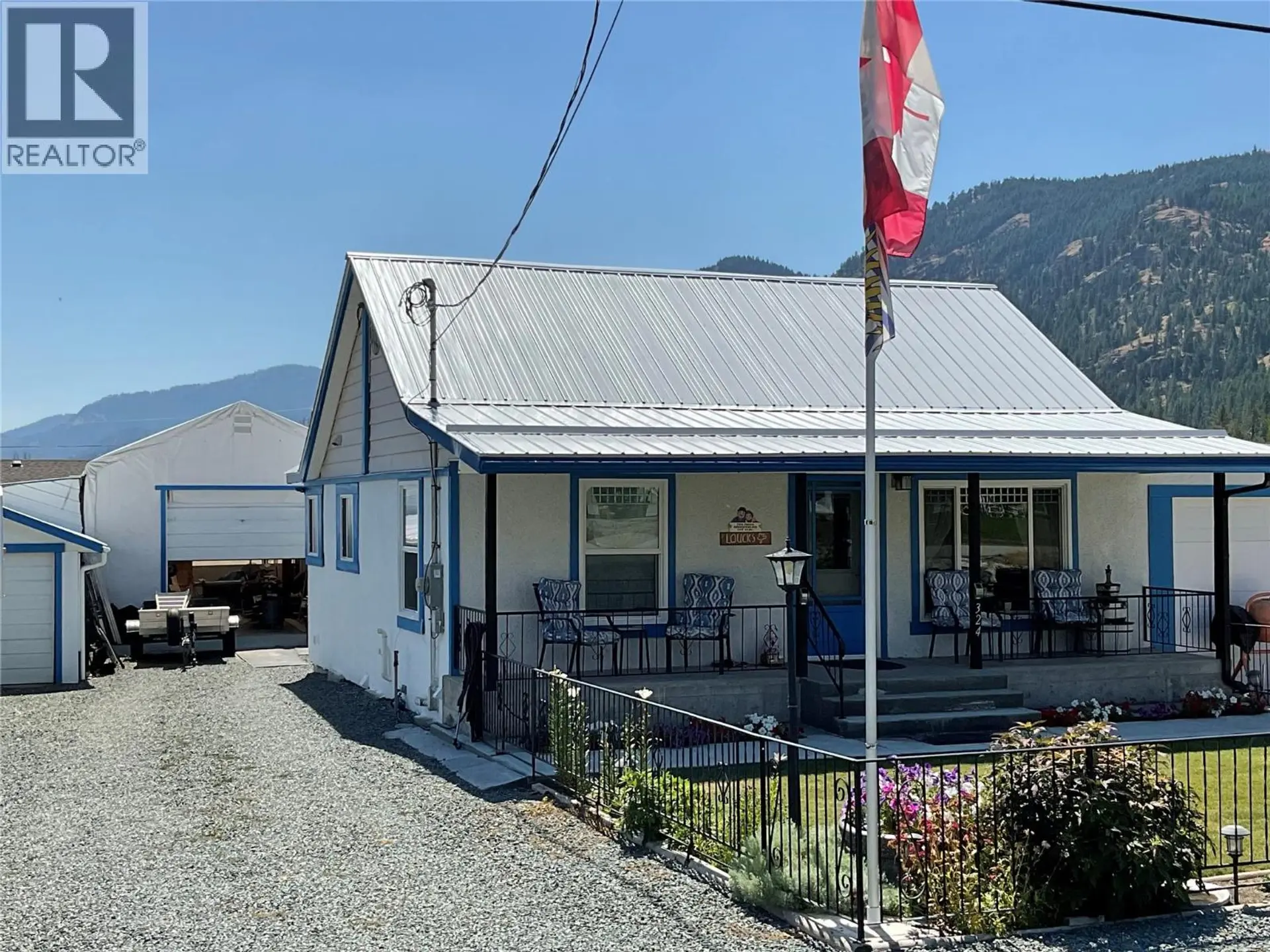 Property at 324 Hartland Avenue, Midway, BC