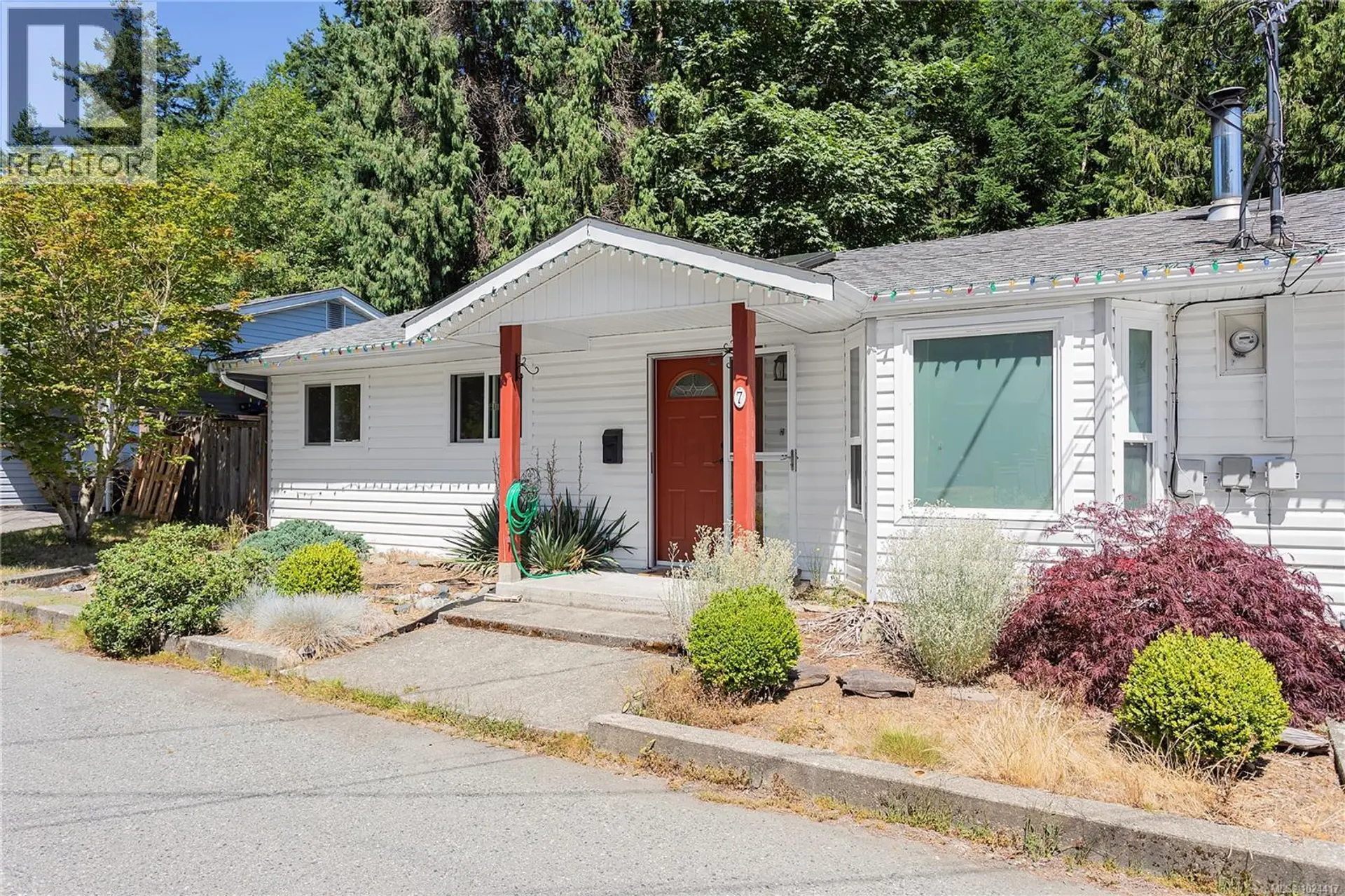 Property at #7 4604 Hammond Bay Rd, Nanaimo, BC