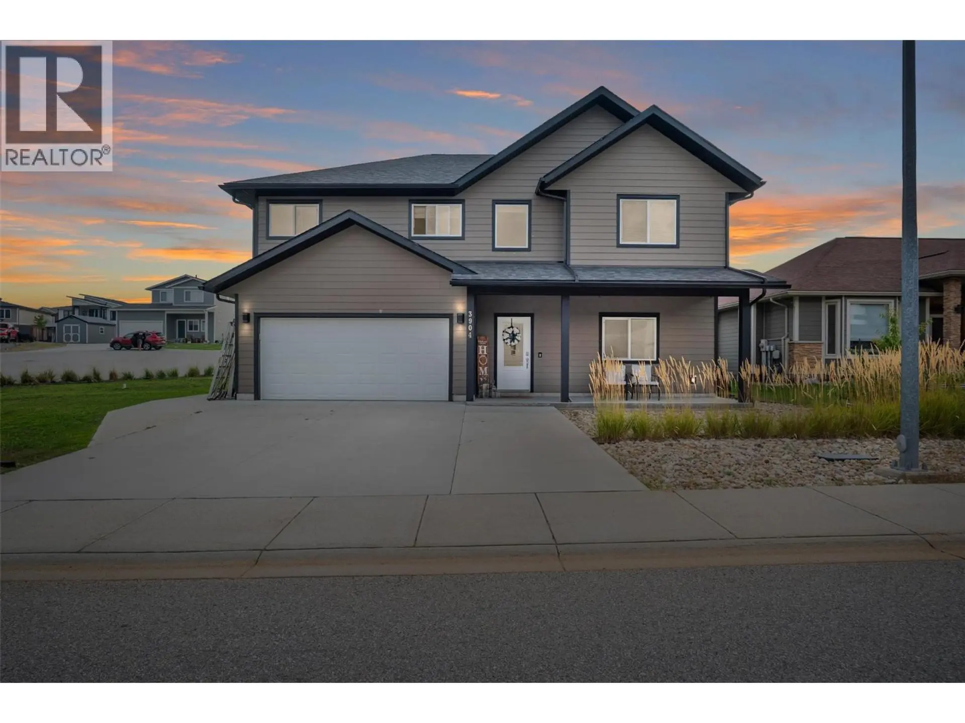 Property at 3904 Grandview Drive, Castlegar, BC