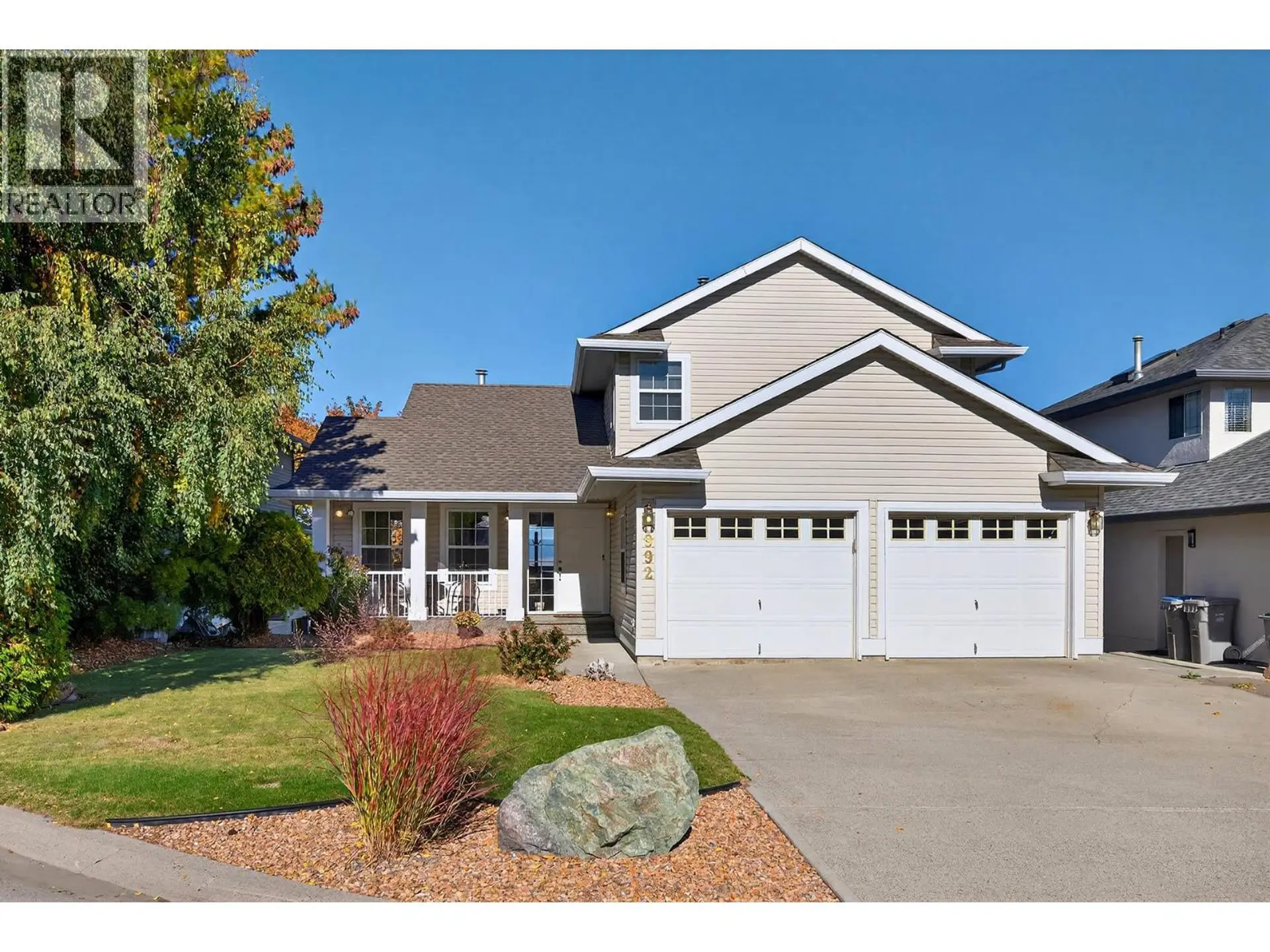 Property at 992 Canongate Crescent, Kamloops, BC